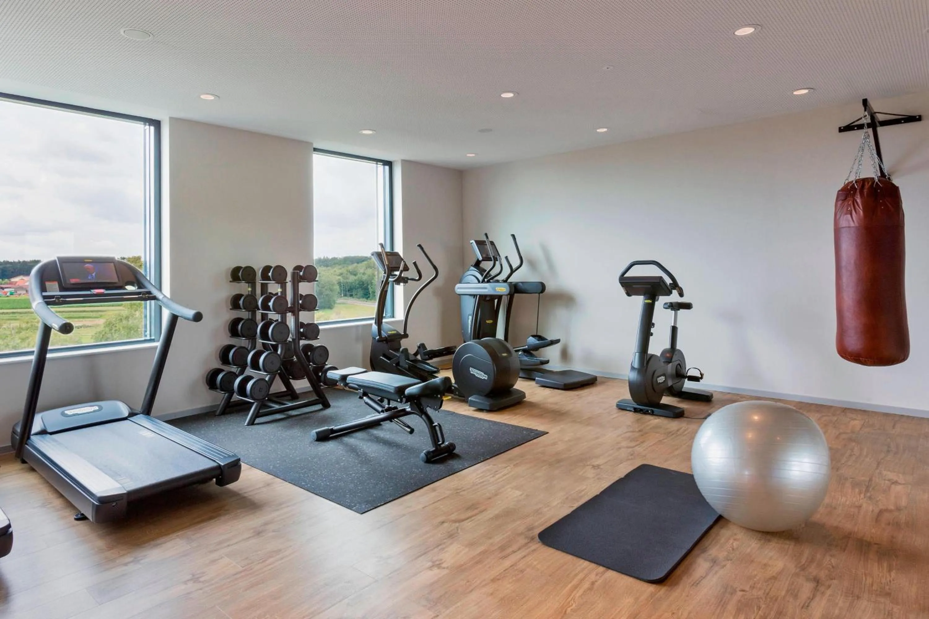 Fitness centre/facilities in Courtyard by Marriott Oberpfaffenhofen Munich South