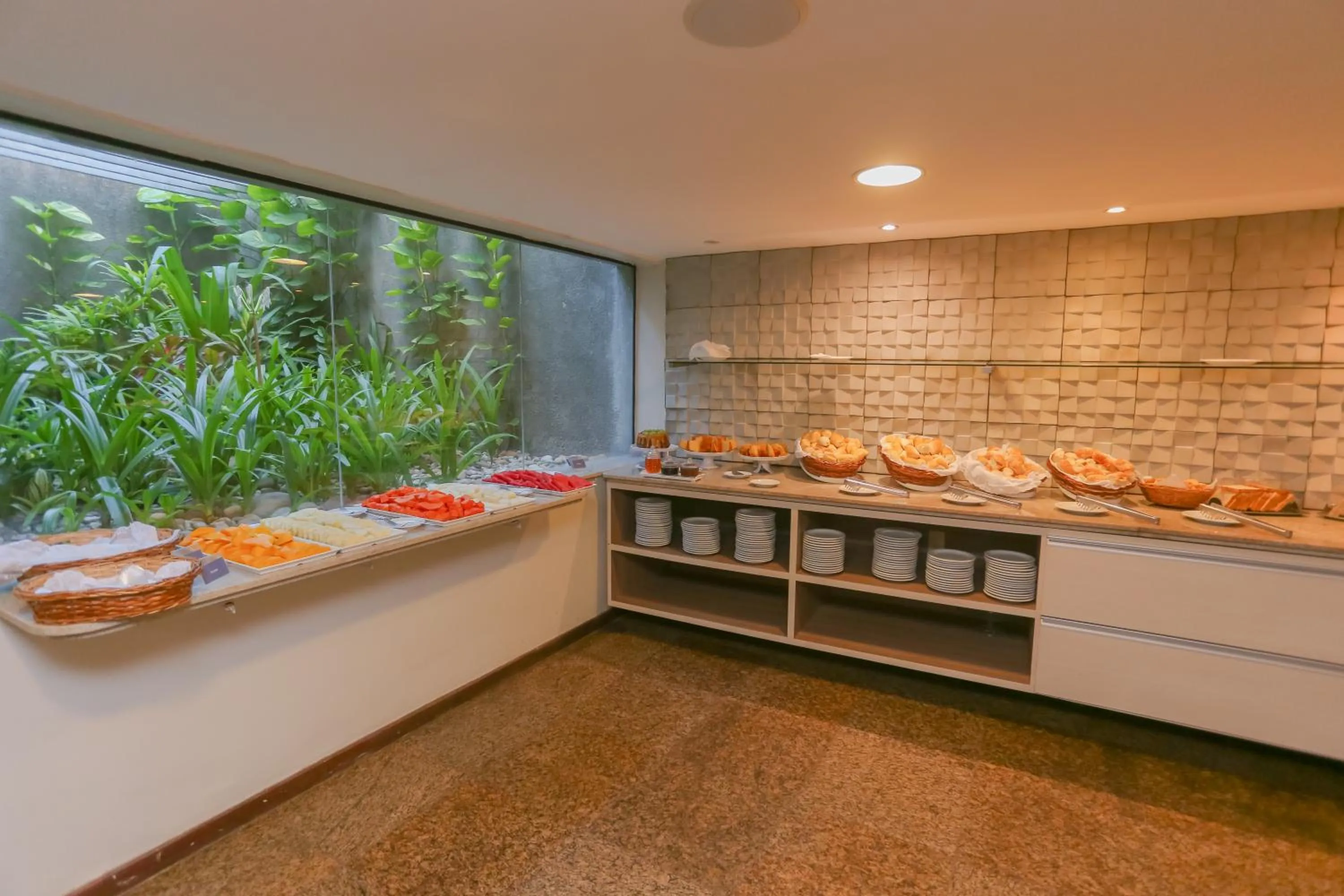 Dining area in Pajuçara Praia Hotel