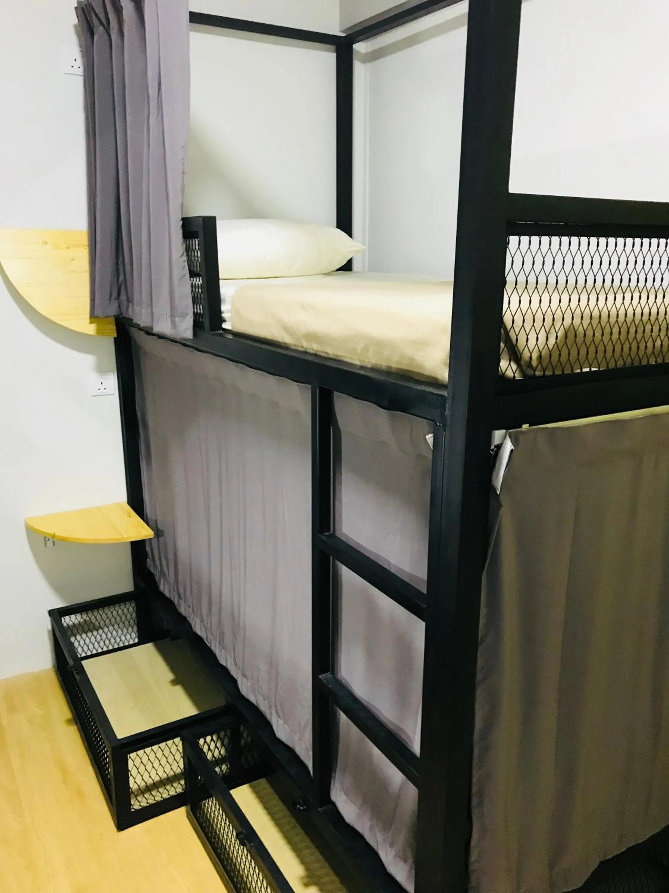 Bed in The Good Travelers Hostel - KL Airport