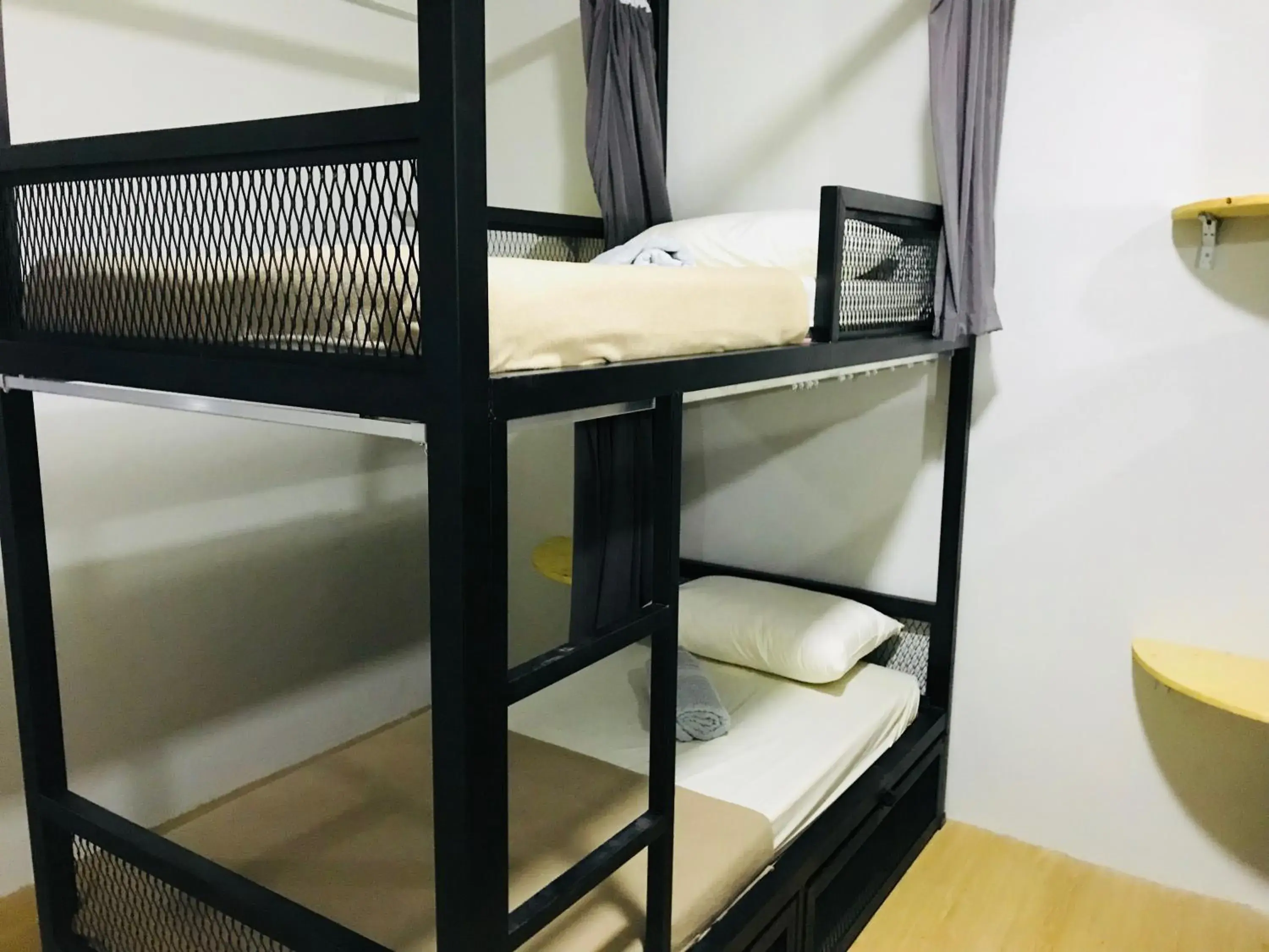 Bed in 6-Bed Female Dormitory Room in The Good Travelers Hostel - KL Airport Bed in 6-Bed Female Dormitory Room in The Good Travelers Hostel - KL Airport