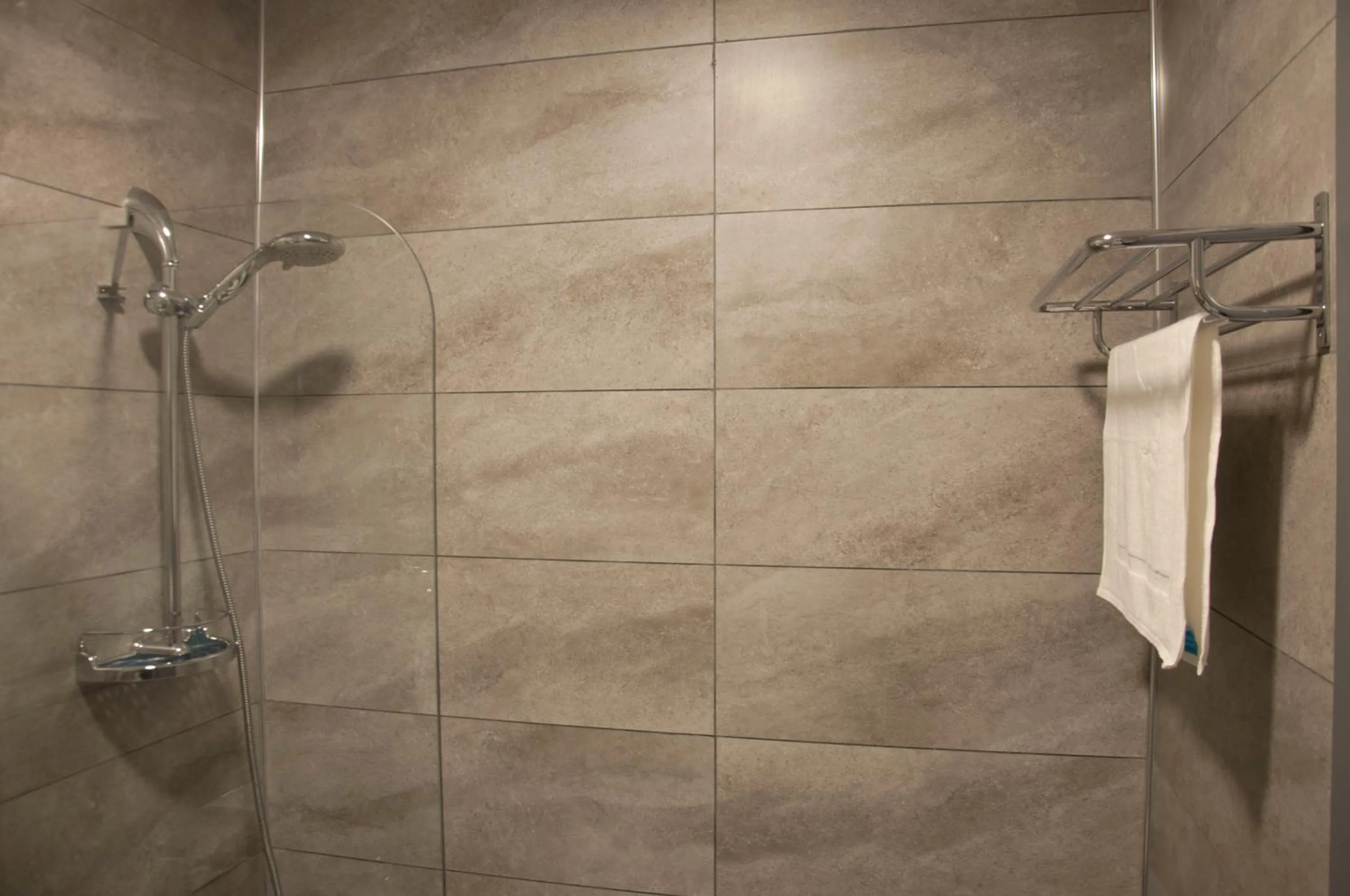 Shower in Room Room Motel