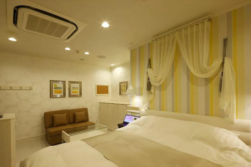 Bed in Hotel Waltz Okazaki (Adult Only)