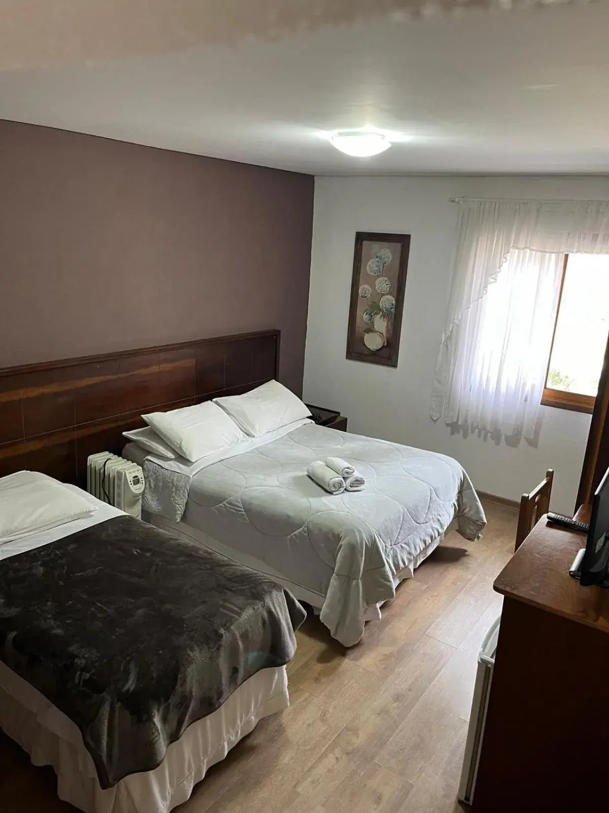 Budget Double Room in Pousada Condado Brasileiro Budget Double Room in Pousada Condado Brasileiro
