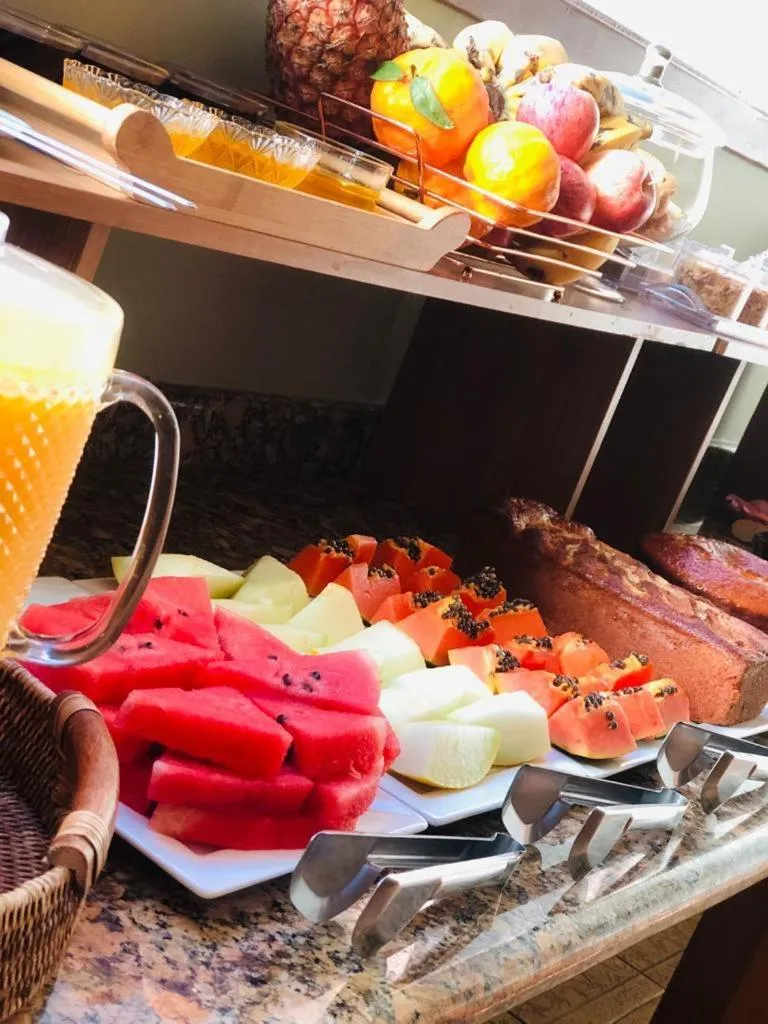 Food and drinks in Pousada Condado Brasileiro
