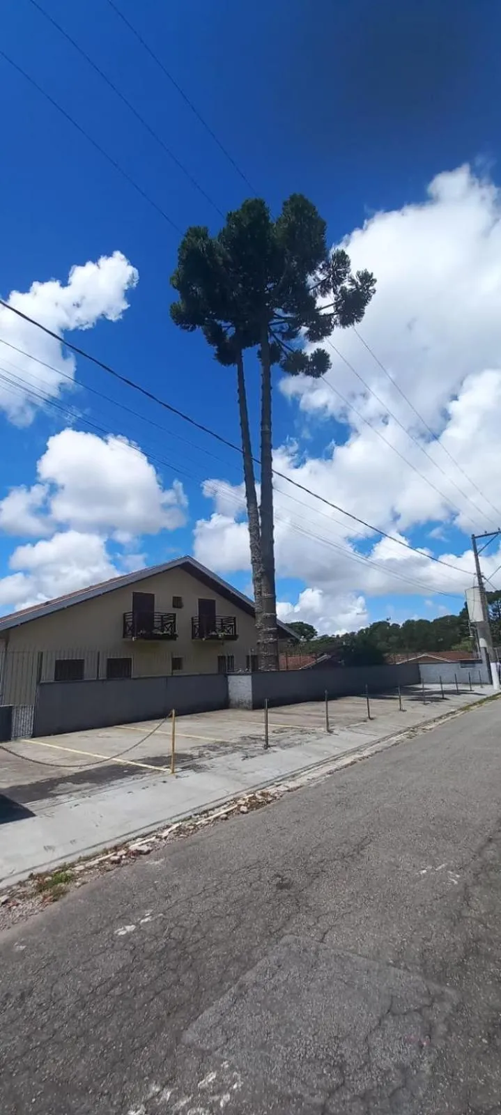Parking in Pousada Condado Brasileiro
