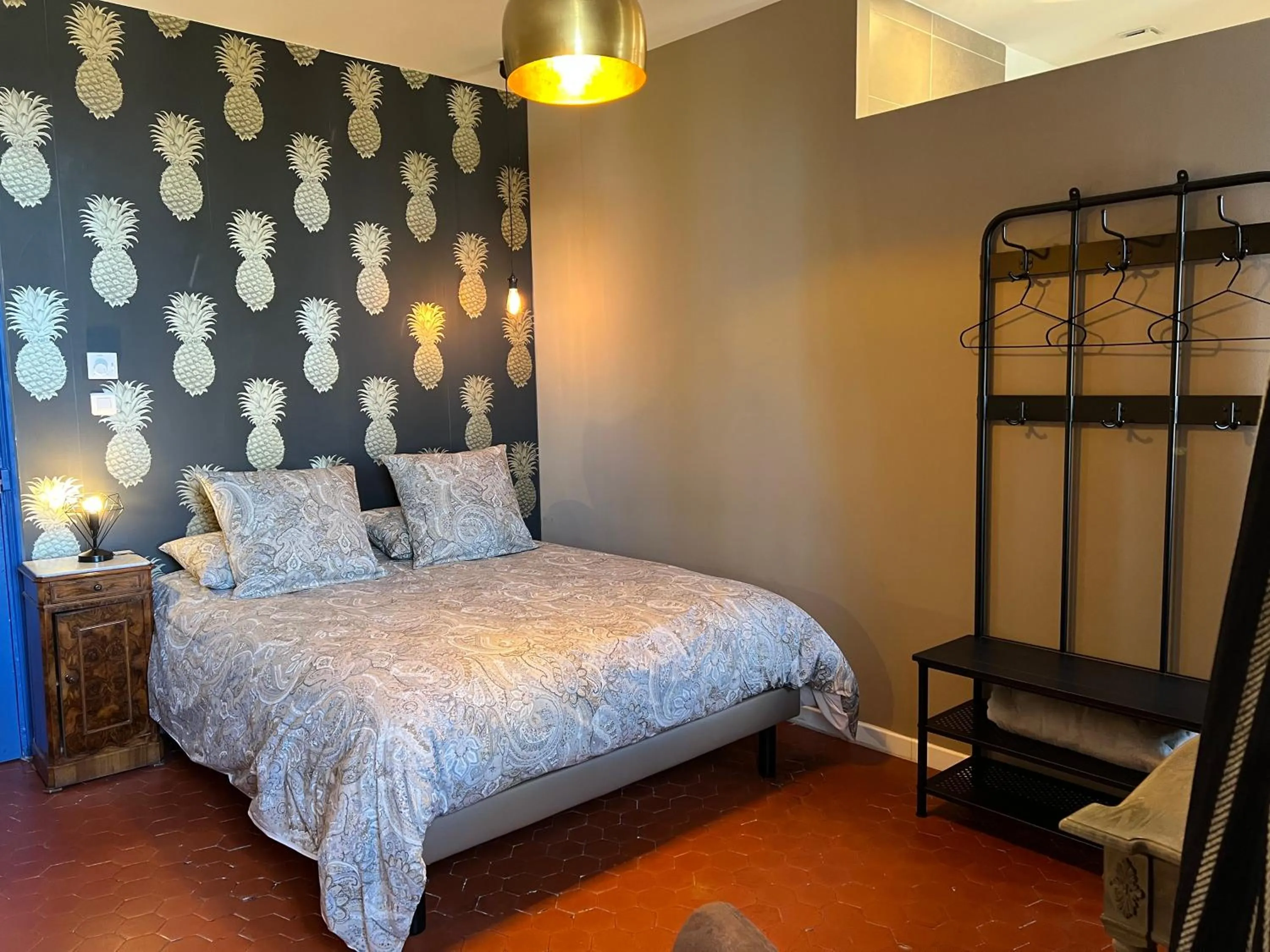 Bed in Effets Personnels