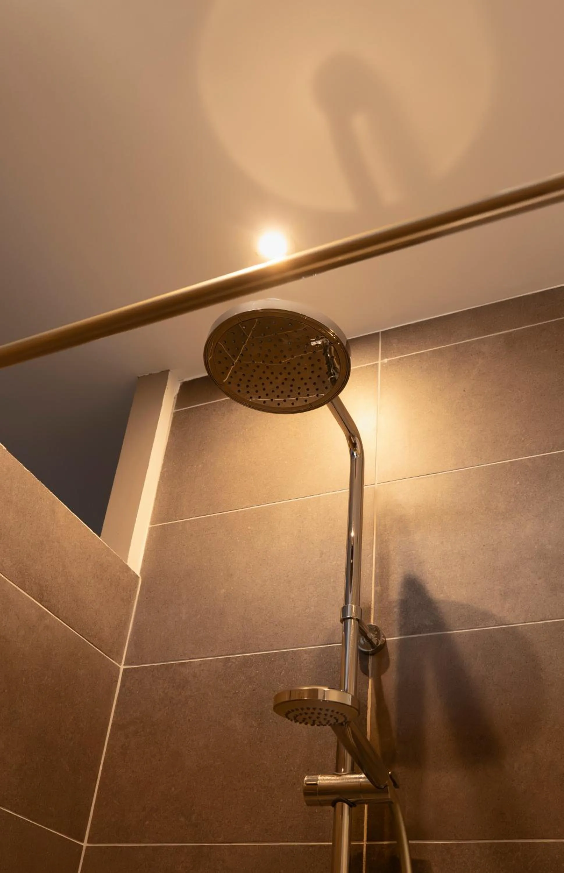 Shower in Effets Personnels