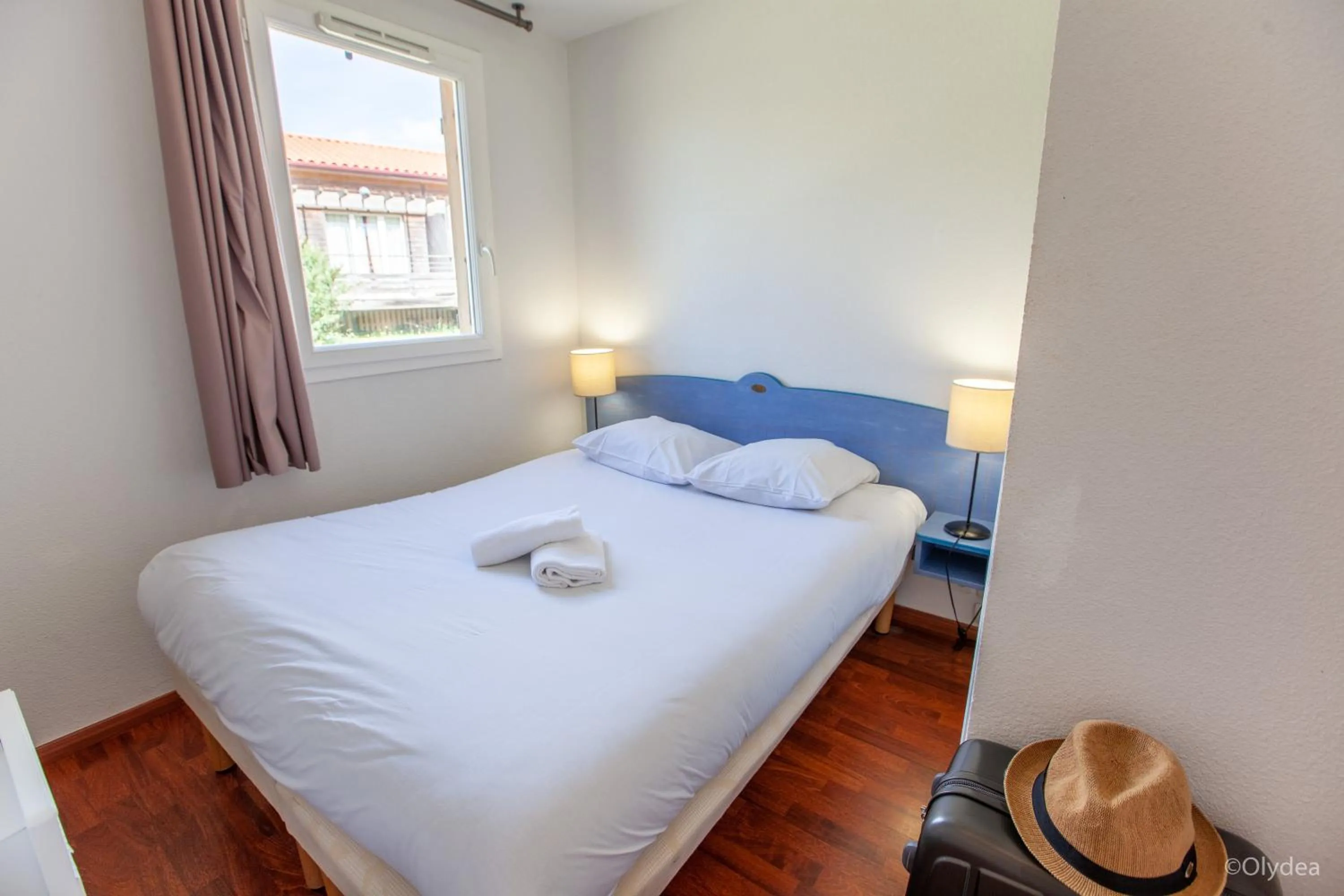 Bedroom, Bed in Olydea la Chalosse - Cassen