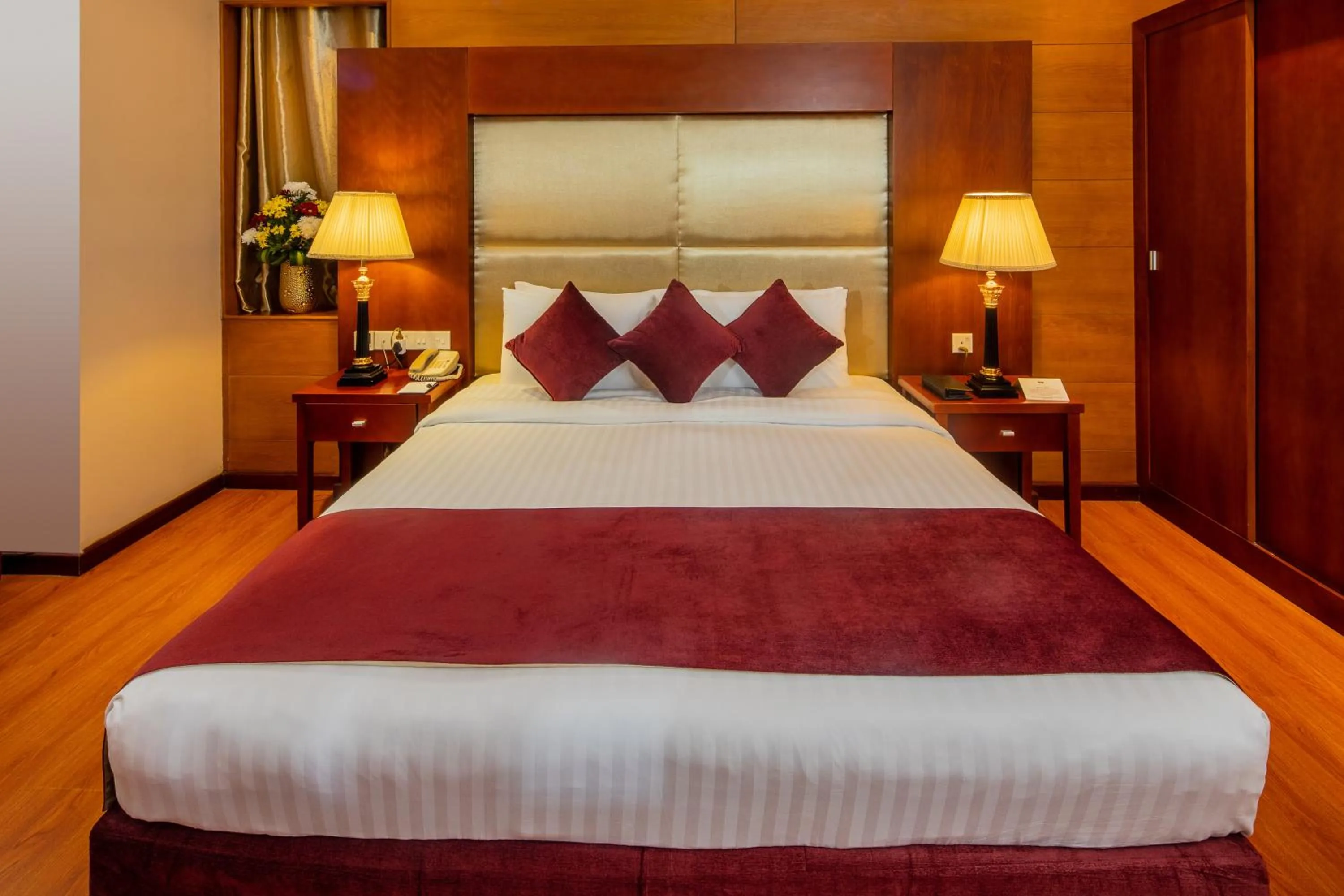 Bedroom, Bed in Diva Hotel