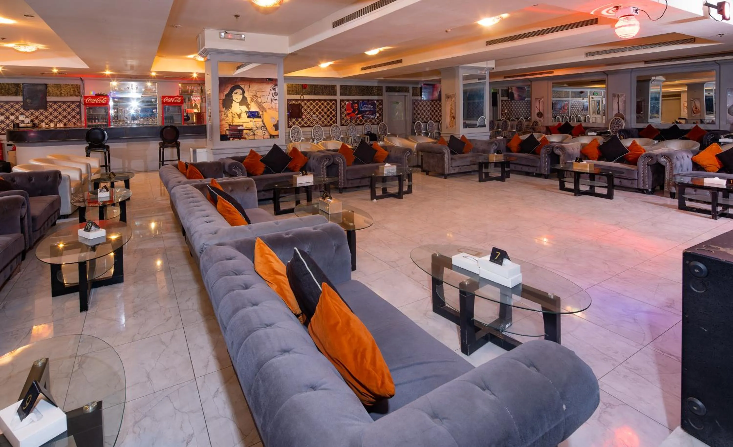 Restaurant/places to eat in Diva Hotel