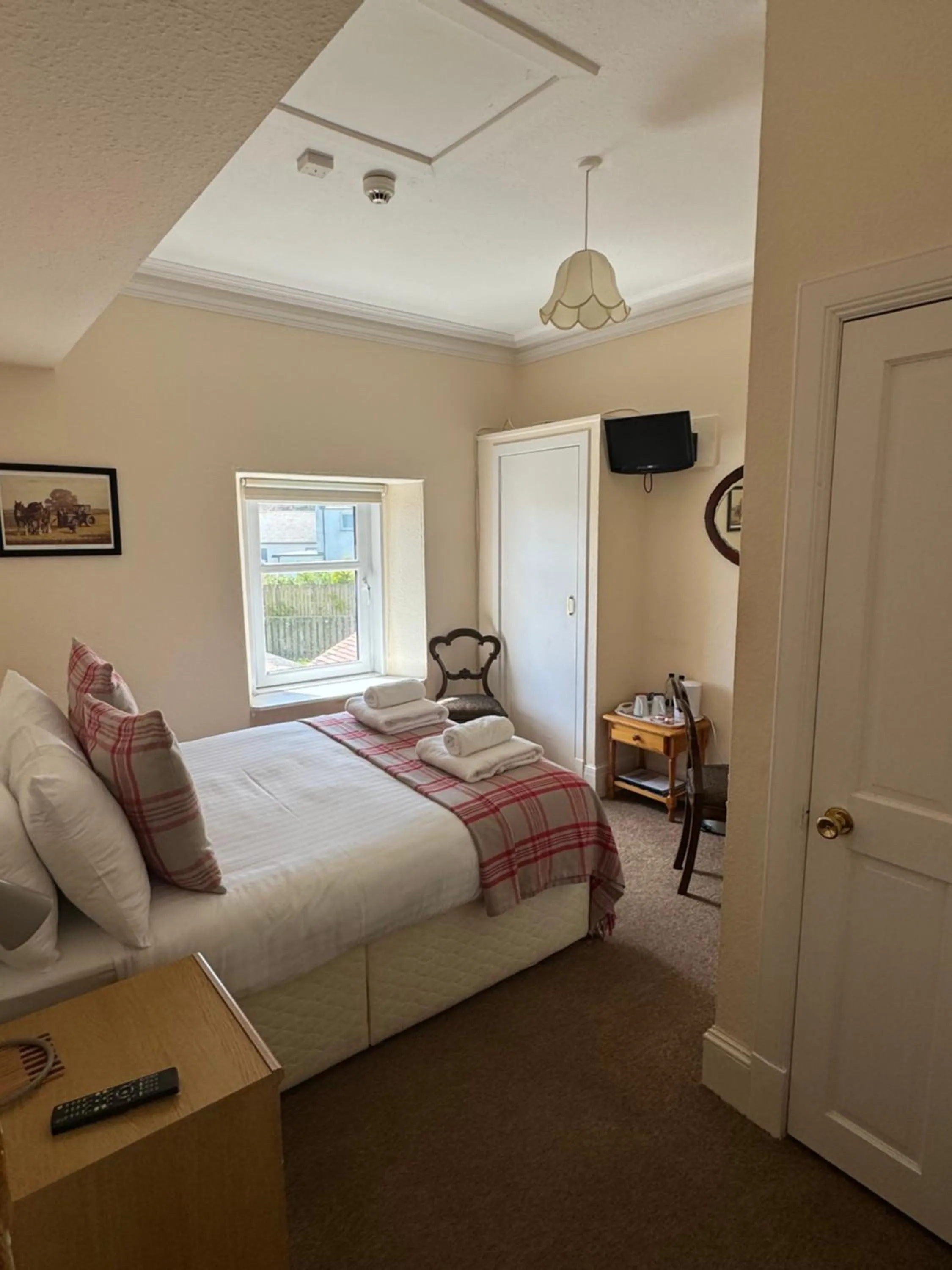 Bed in St Olaf Golf Hotel