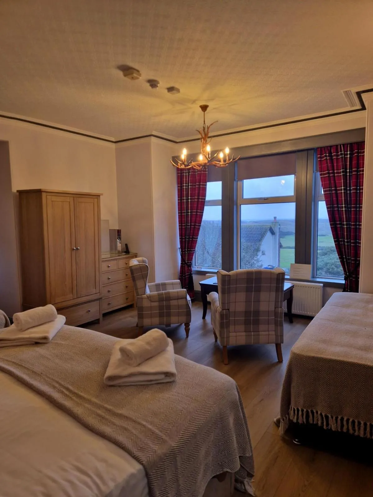 Bed in St Olaf Golf Hotel