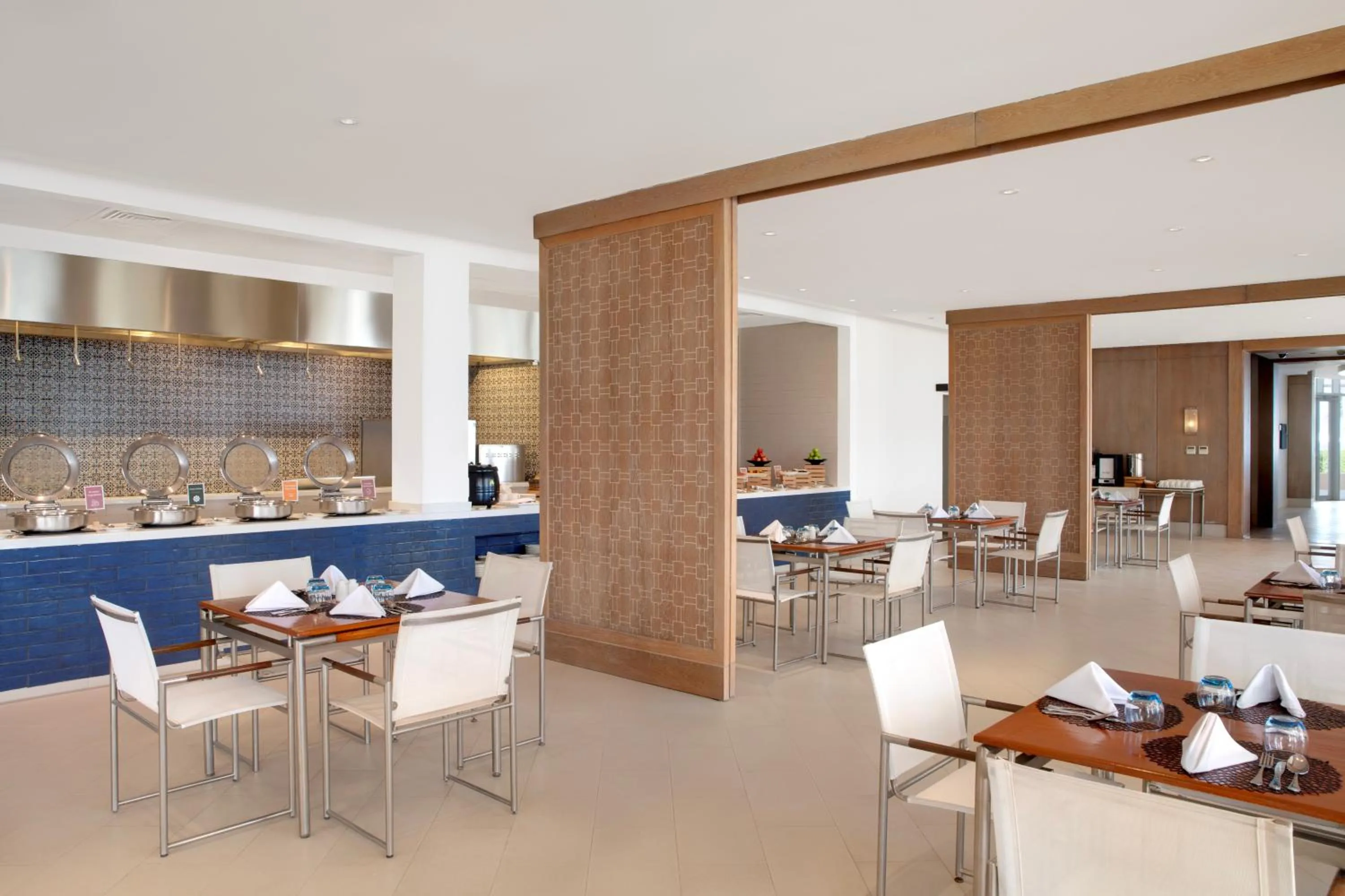 Restaurant/places to eat in Barceló Mussanah Resort, Sultanate of Oman