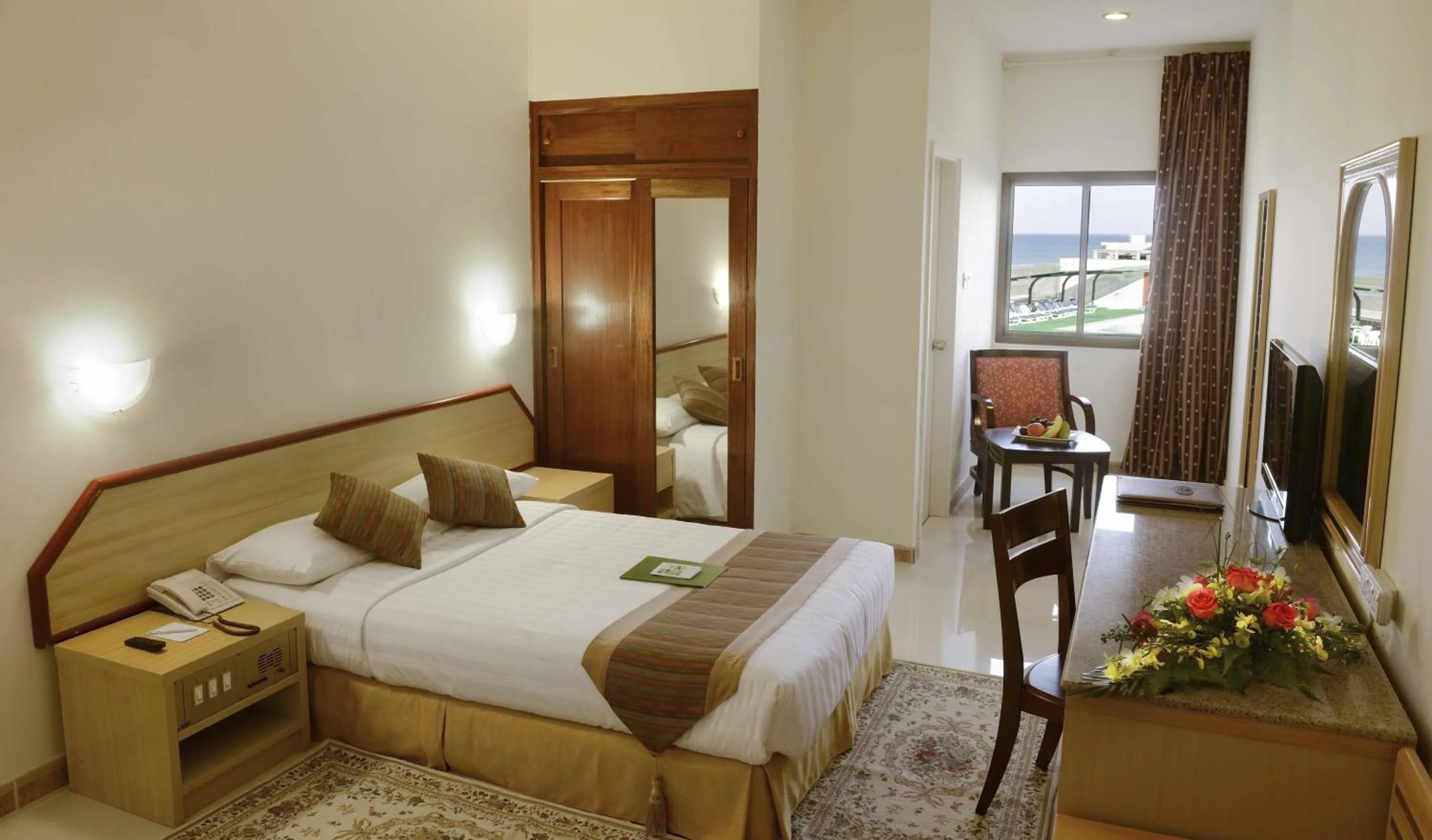 Bed in Resort Sur Beach Holiday