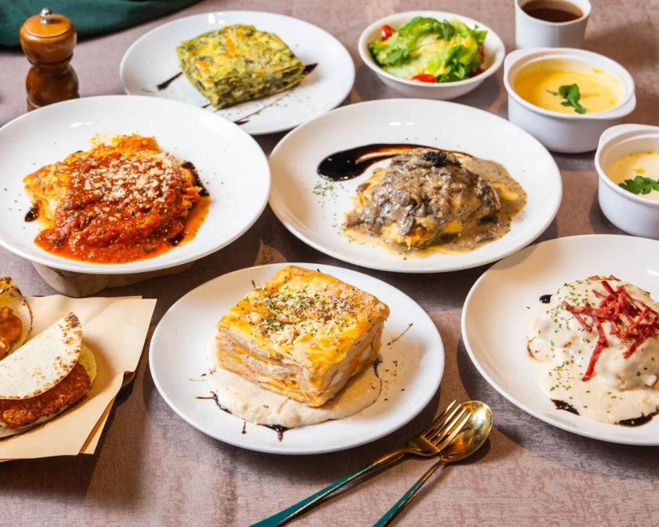 Restaurant/places to eat in Norway Forest Tamsui Motel