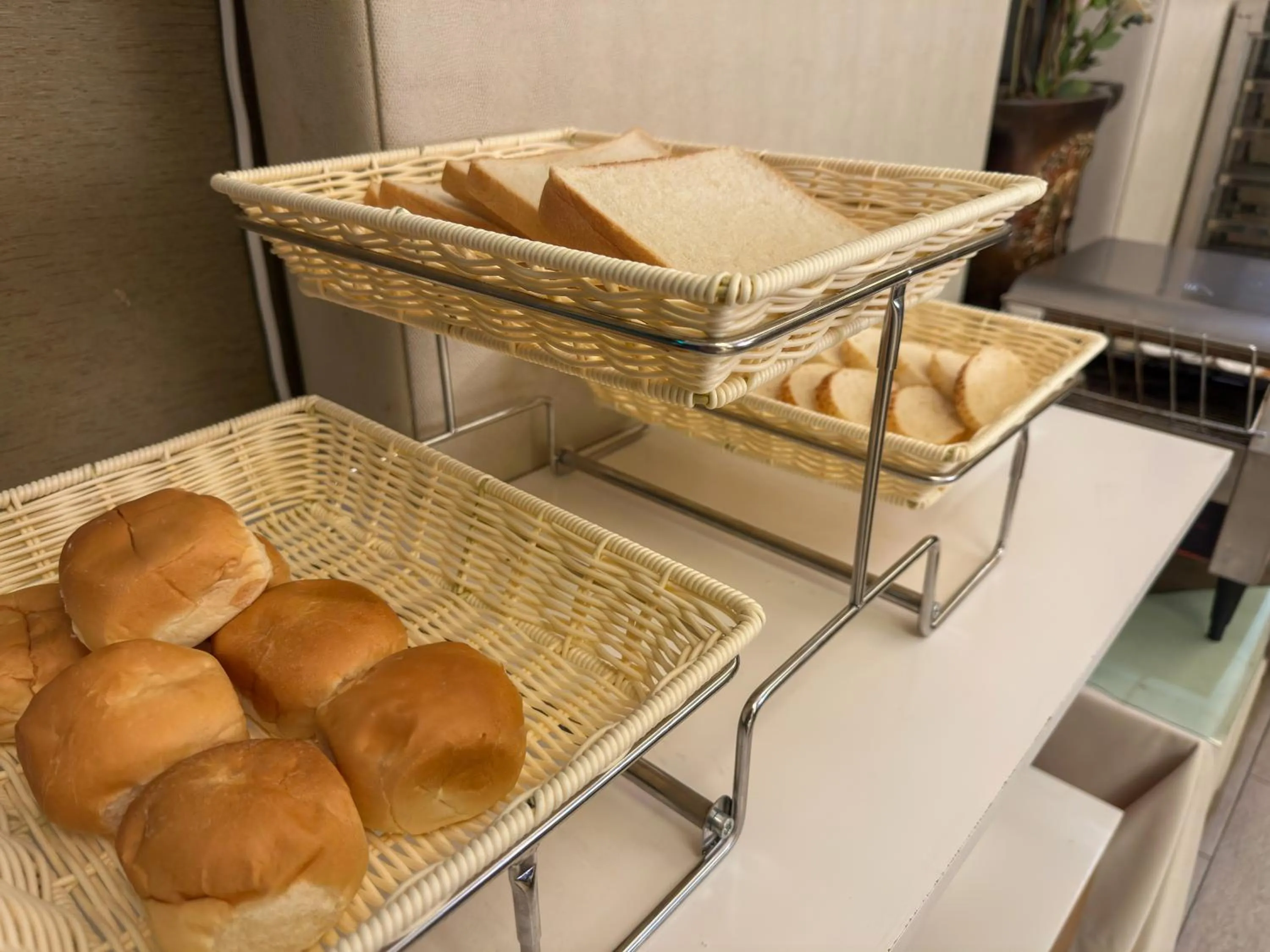 Restaurant/places to eat in Norway Forest Tamsui Motel