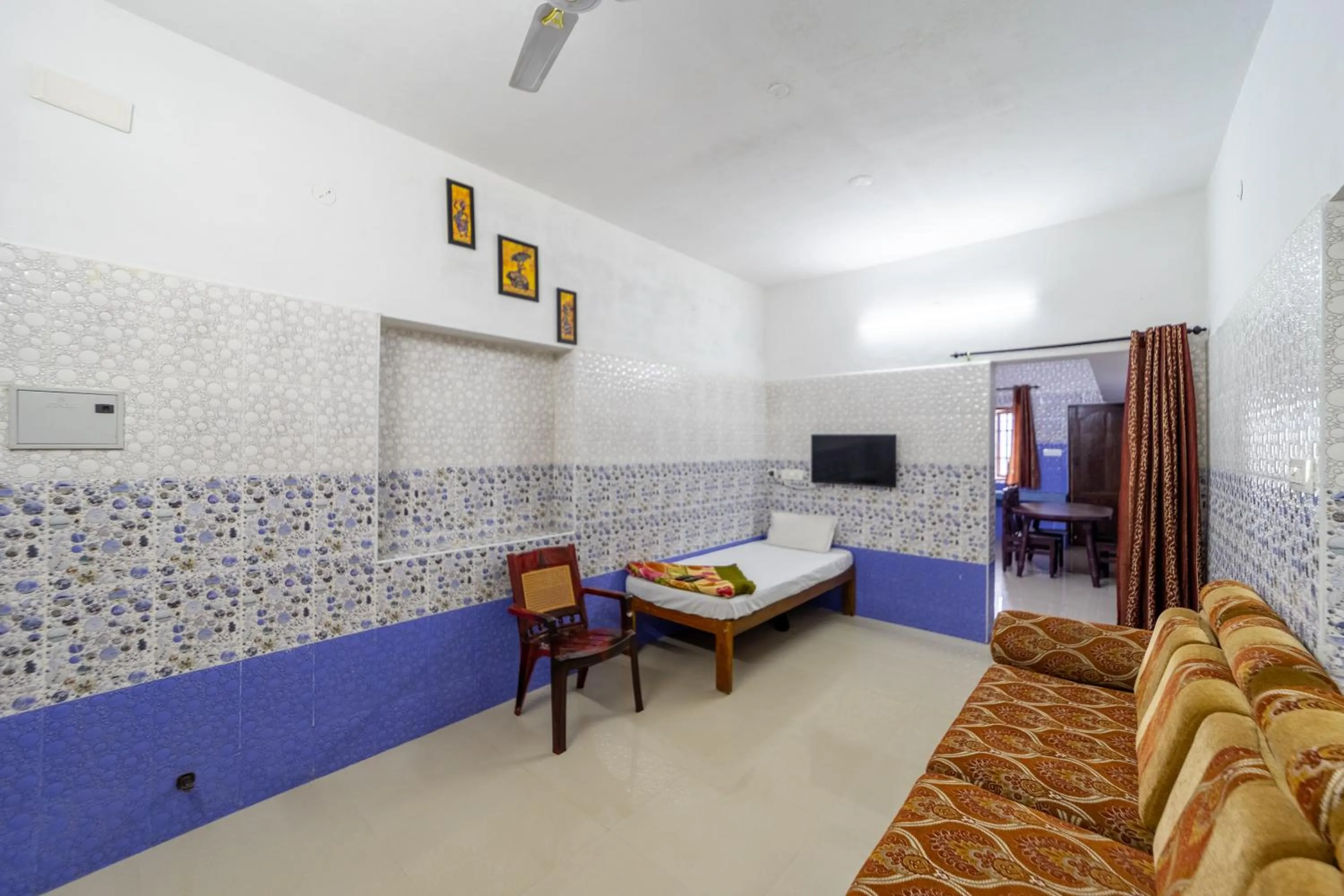 Living room in Sri Nandha Luxury Comforts