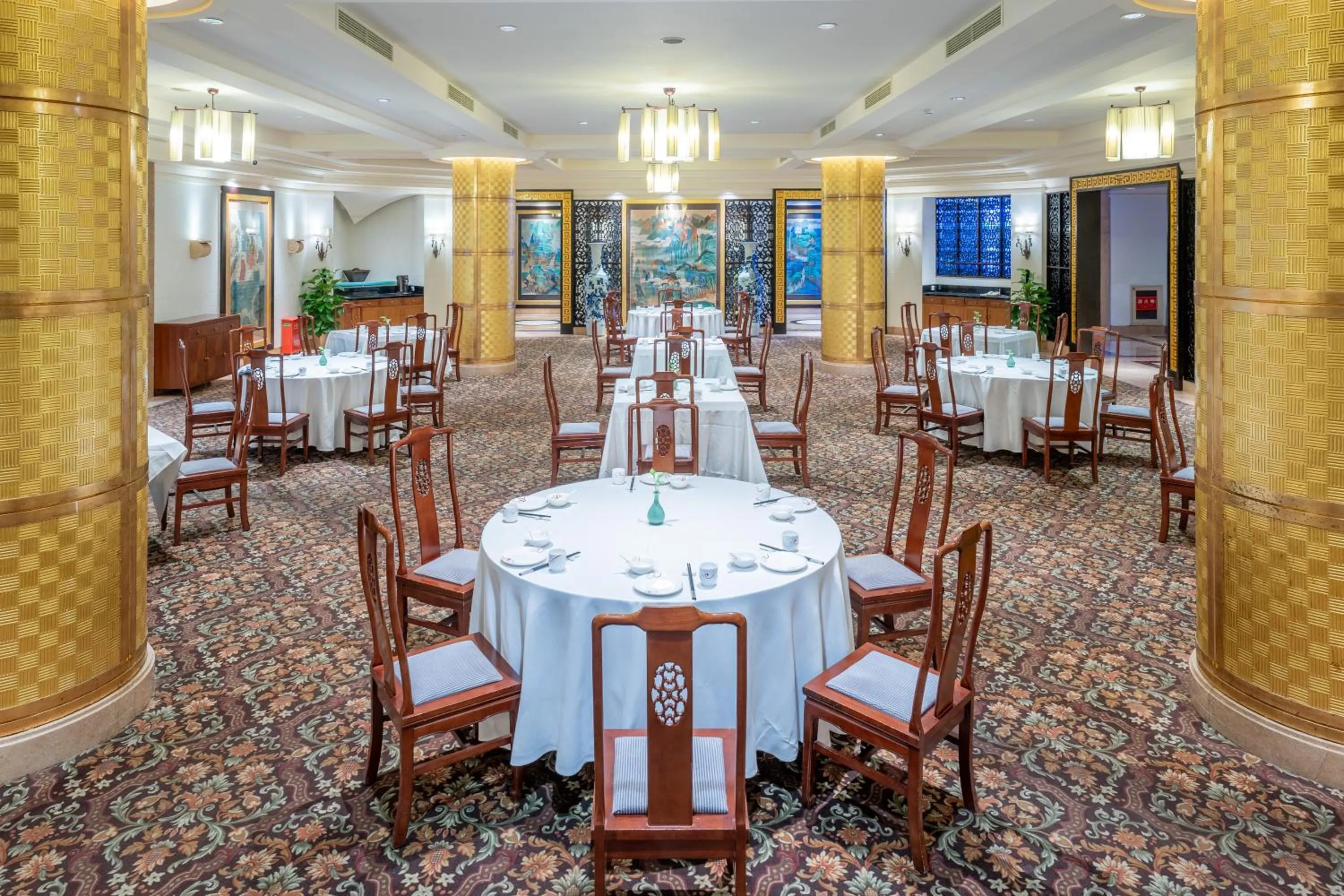 Restaurant/places to eat in Wyndham Beijing North