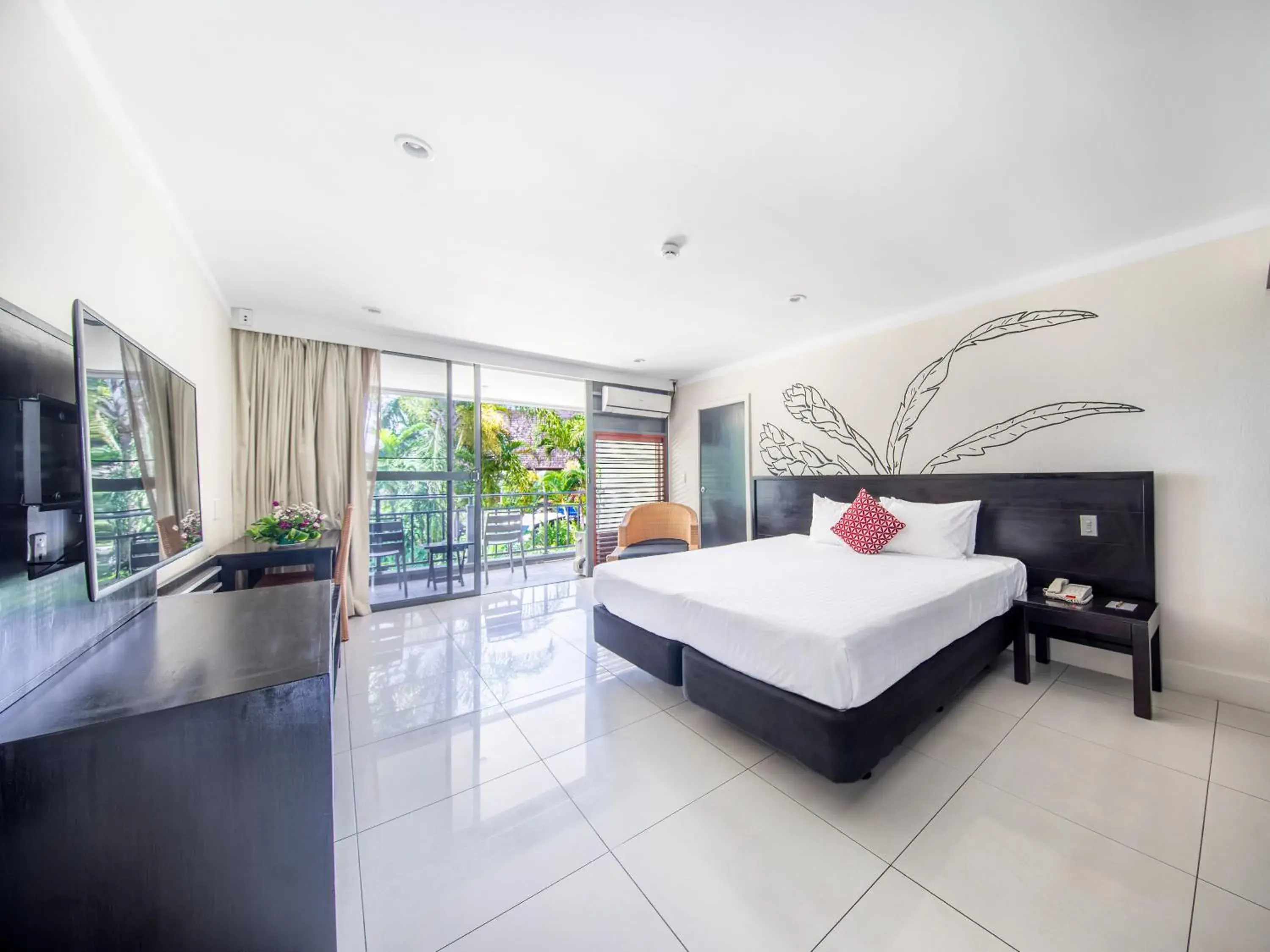 Deluxe King Room in Tanoa Tusitala Hotel Deluxe King Room in Tanoa Tusitala Hotel