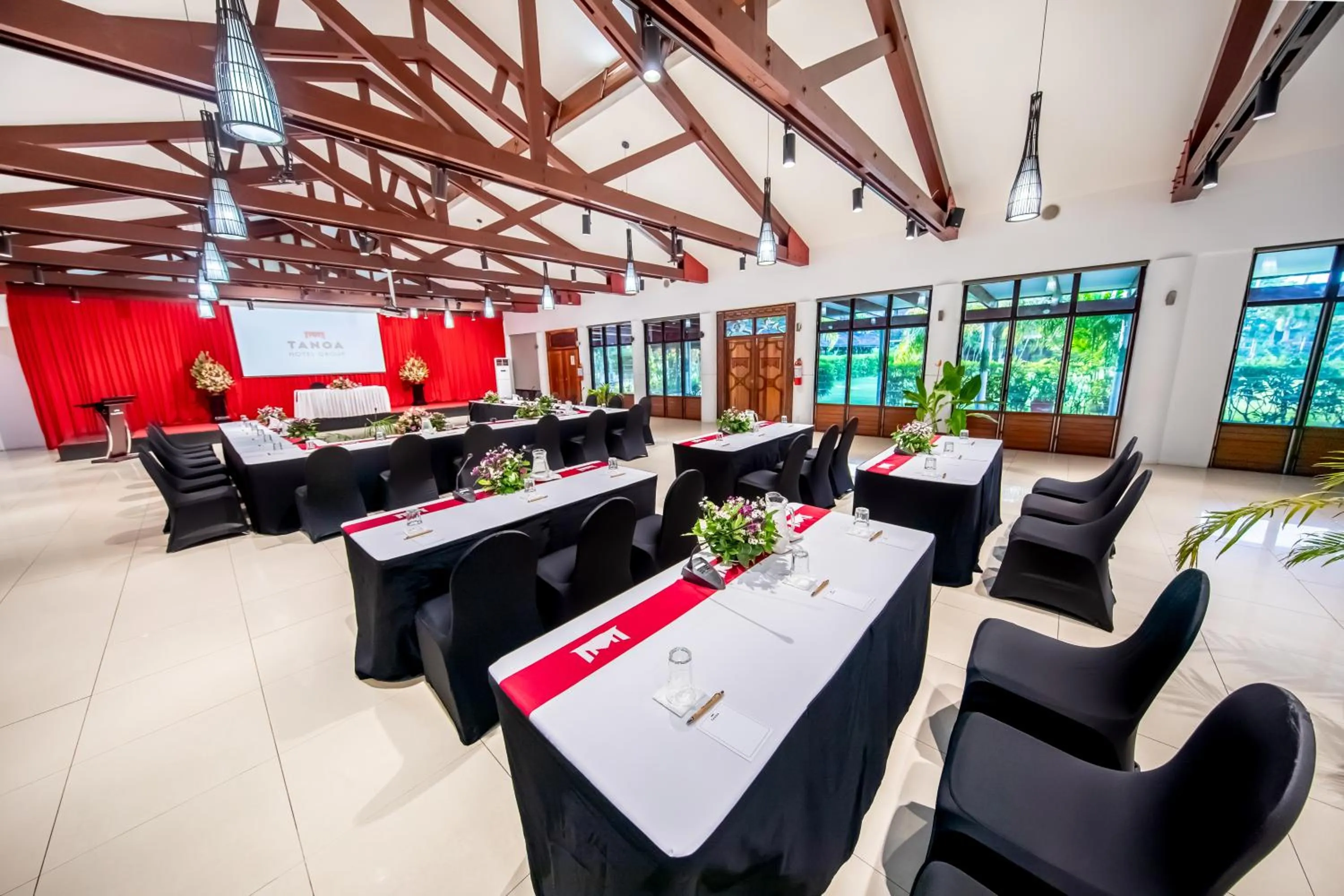 Meeting/conference room in Tanoa Tusitala Hotel