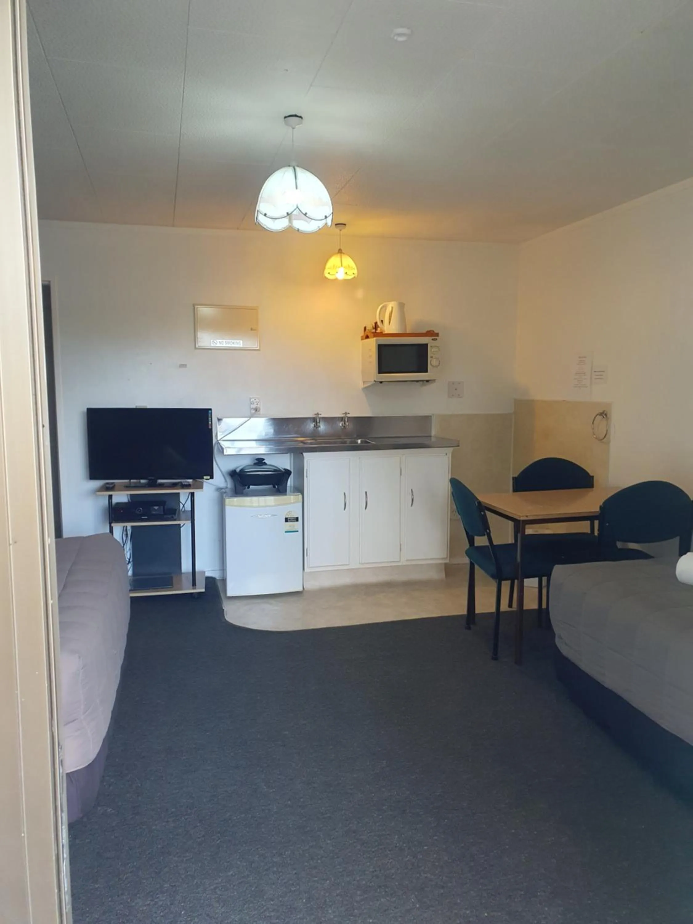TV and multimedia in Ohakune Court Motel