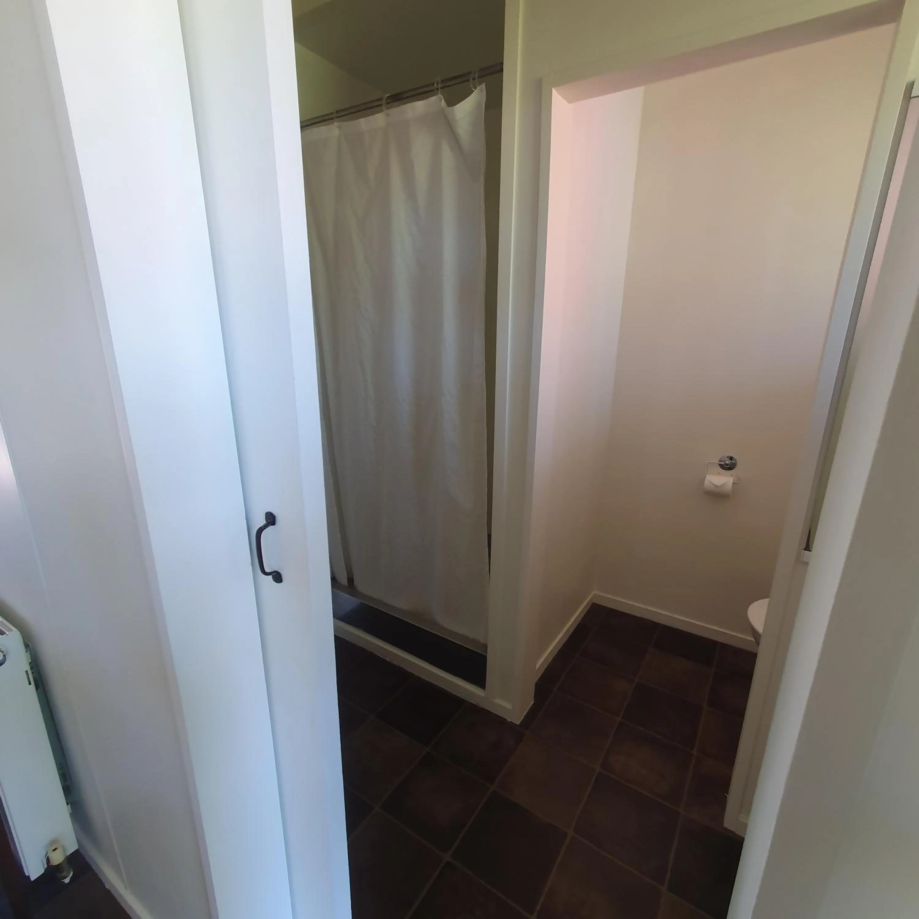 Bathroom in Ohakune Court Motel