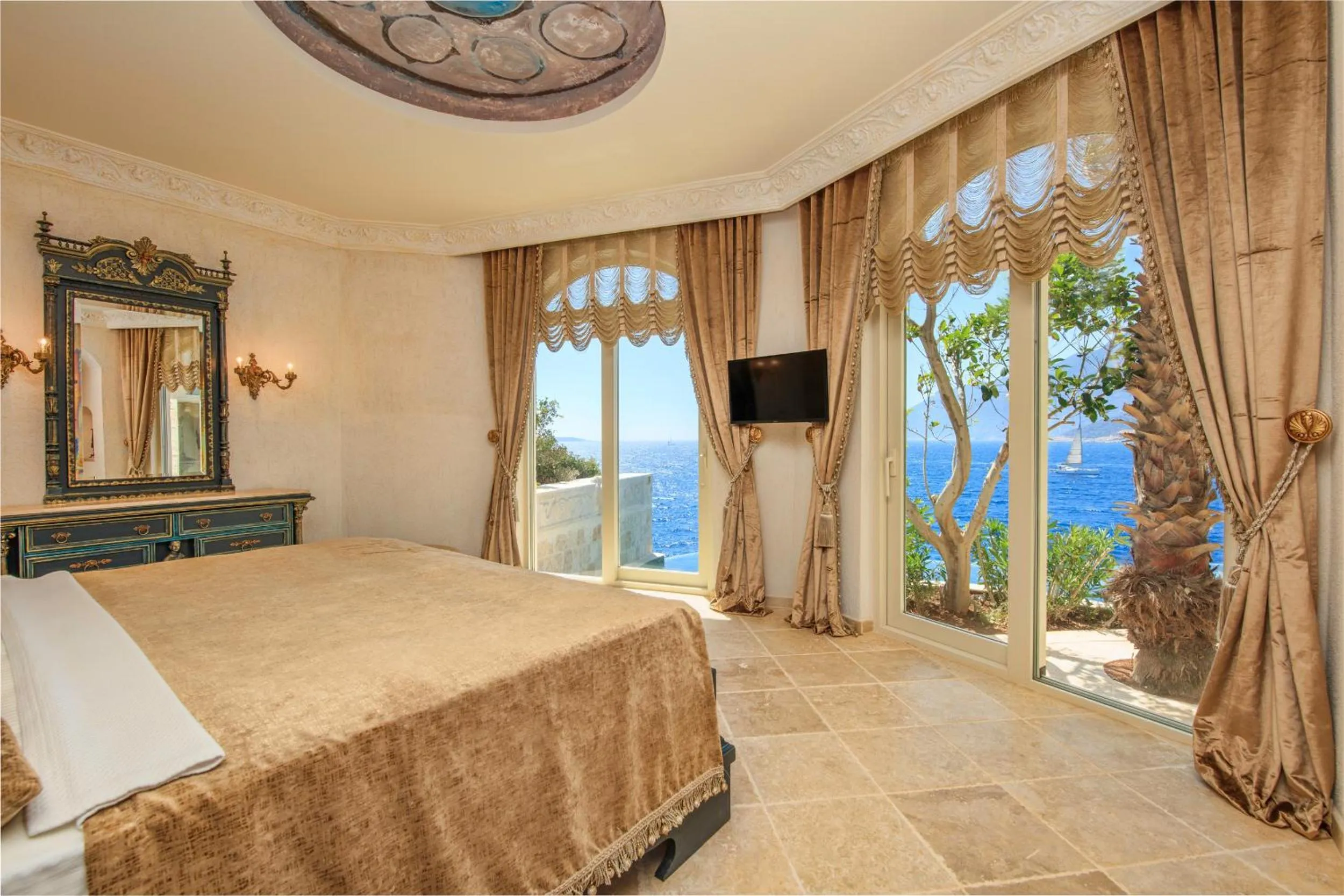 TV and multimedia, Bed in Lukka Exclusive Hotel – Adult Only +12