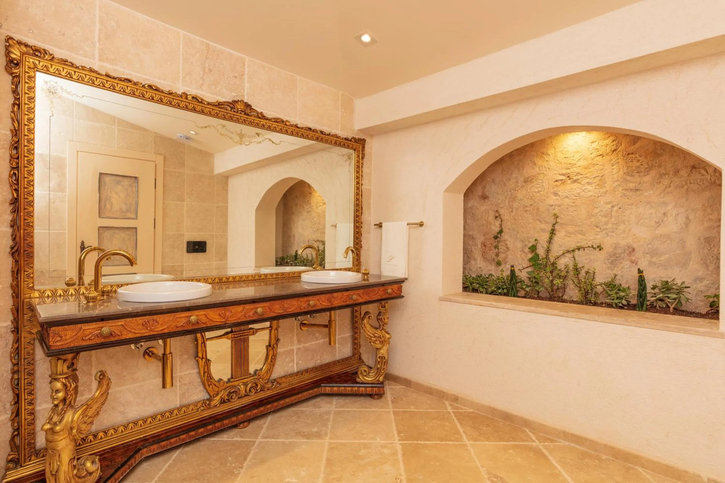 Bathroom in Lukka Exclusive Hotel – Adult Only +12