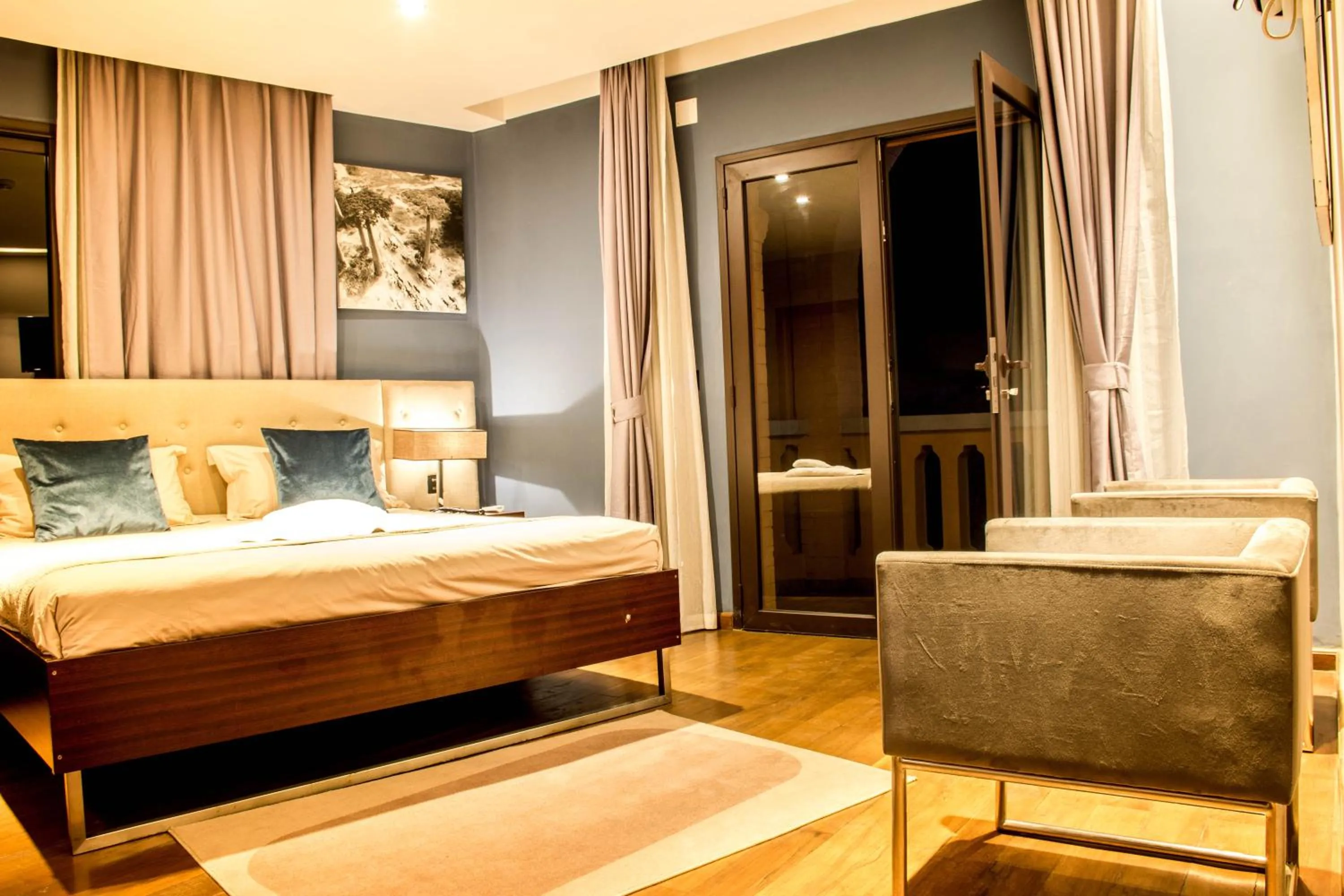 Balcony/Terrace, Bed in Havana Resort