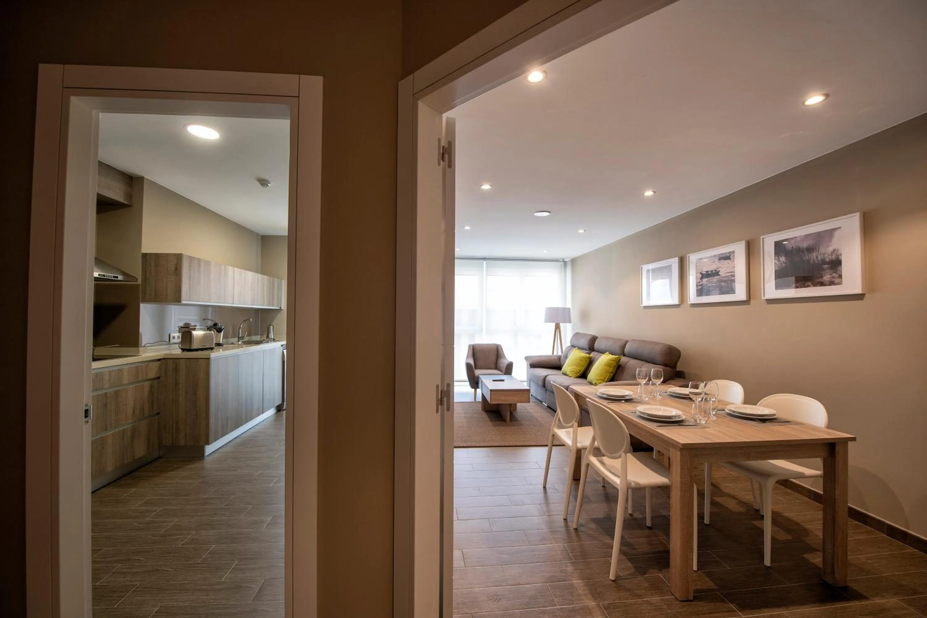 Kitchen or kitchenette in Apartamentos VIDA Mar de Laxe