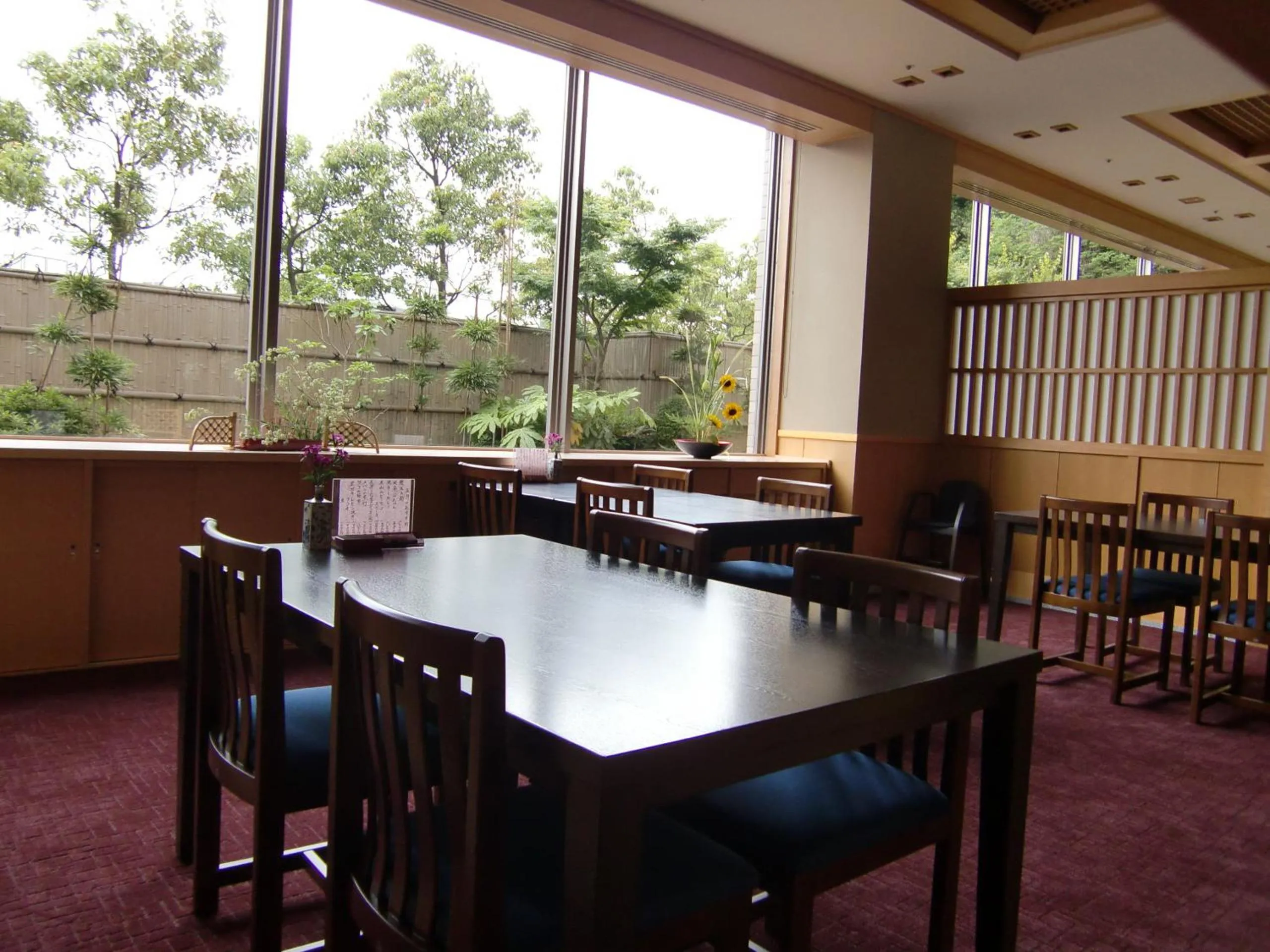 Restaurant/places to eat in ANA Crowne Plaza Yonago by IHG