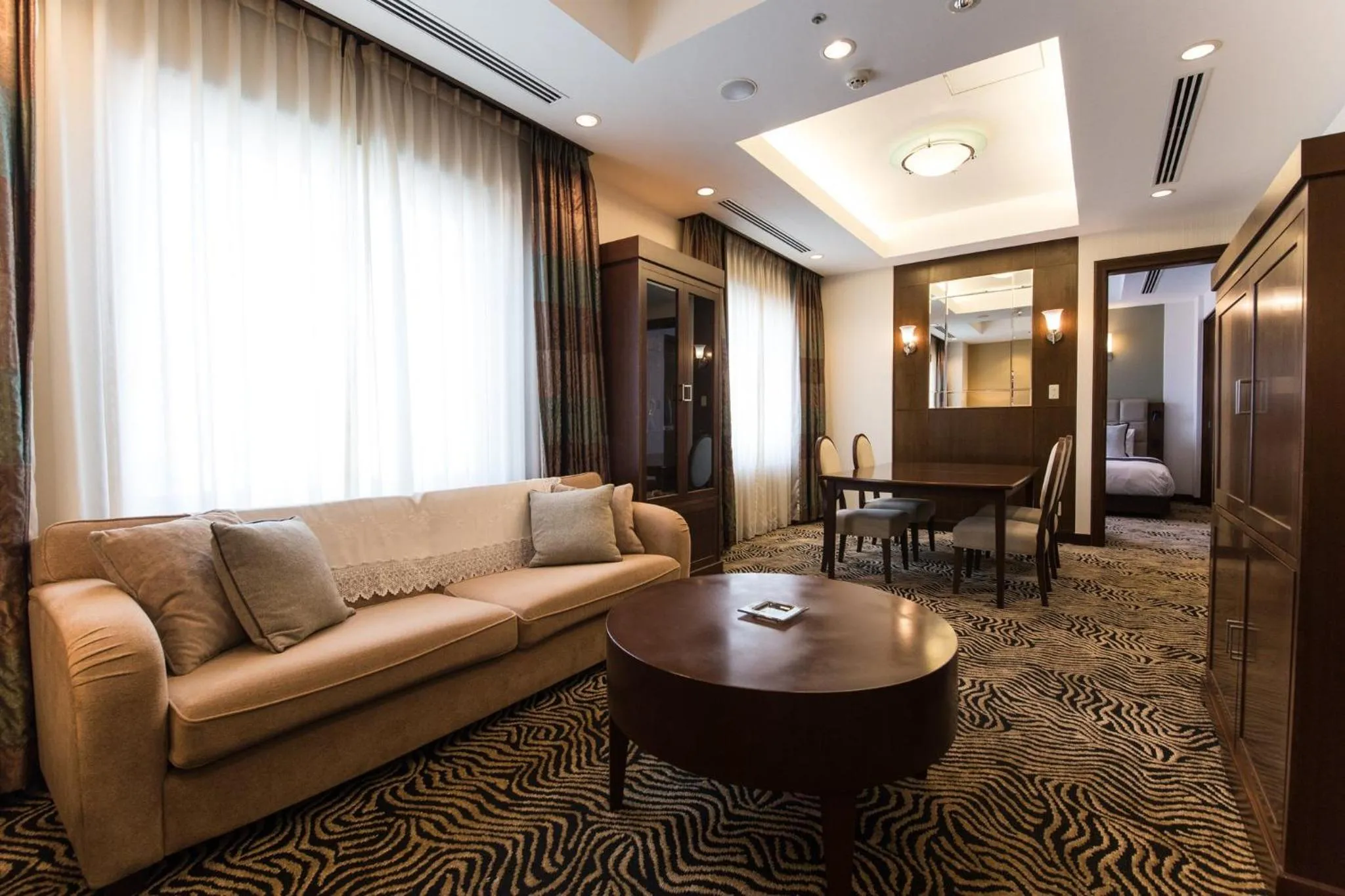 Photo of the whole room in ANA Crowne Plaza Yonago by IHG