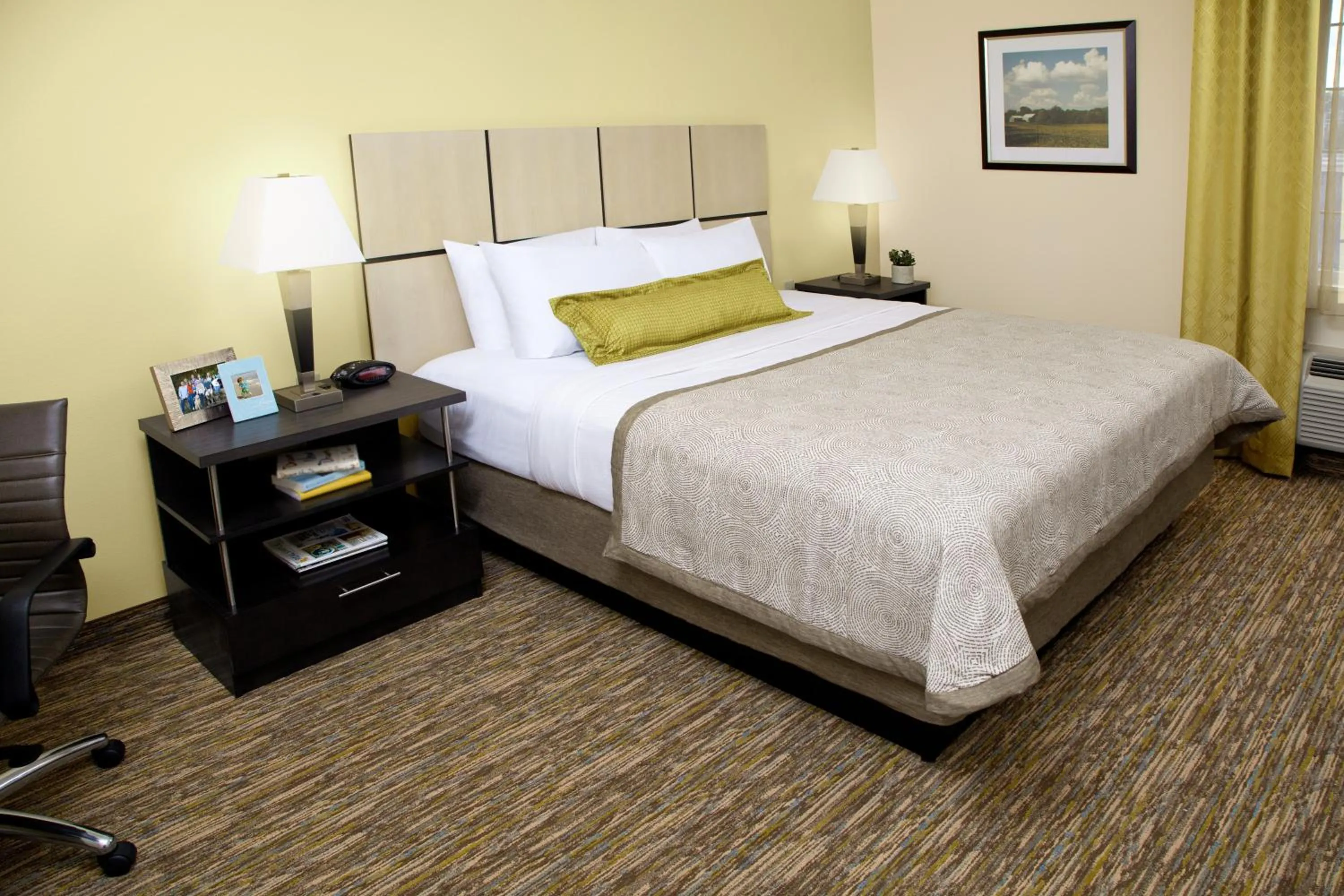 Photo of the whole room, Bed in Candlewood Suites Oklahoma City - Bricktown by IHG