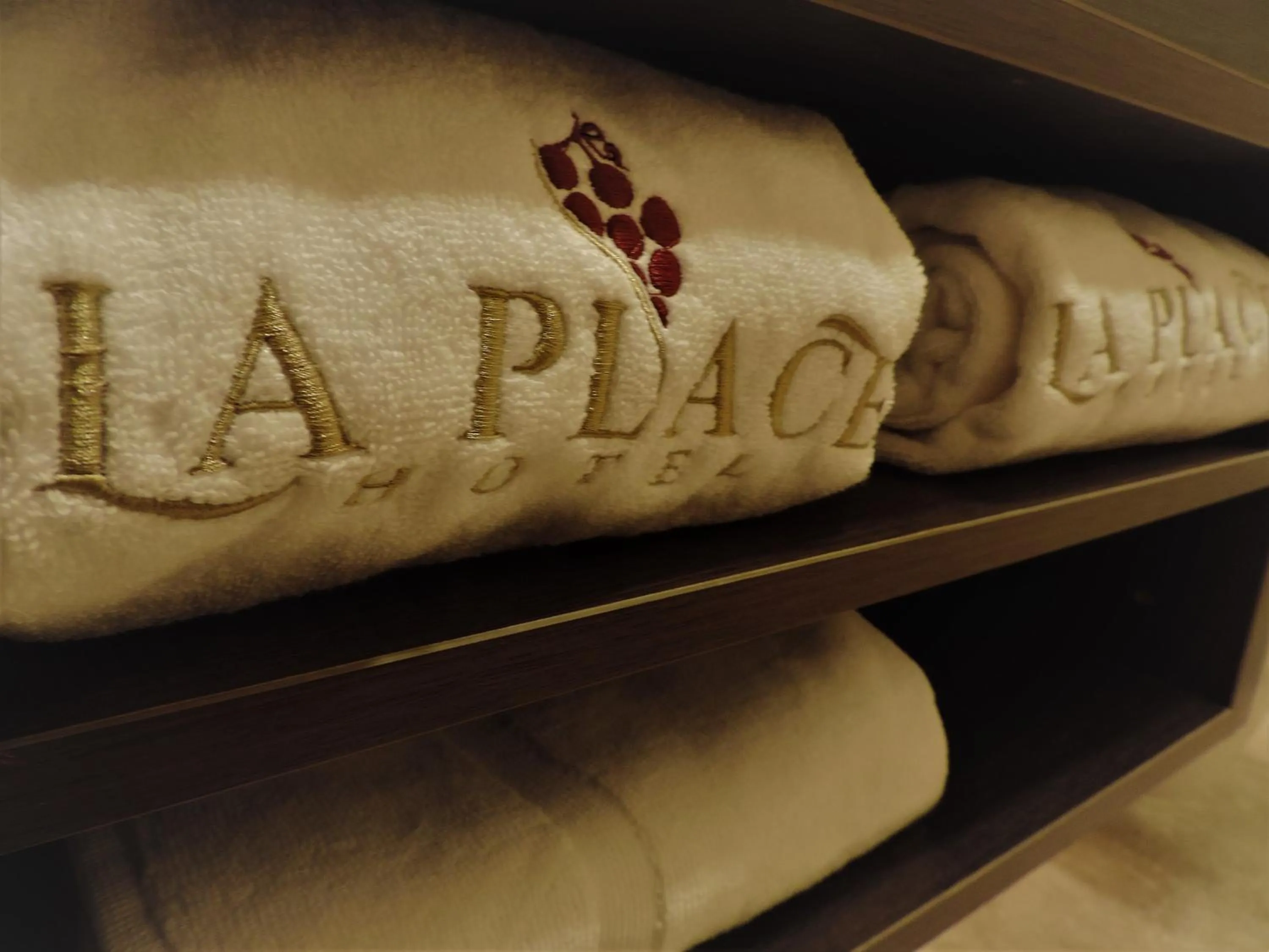 towels in La Place Hotel