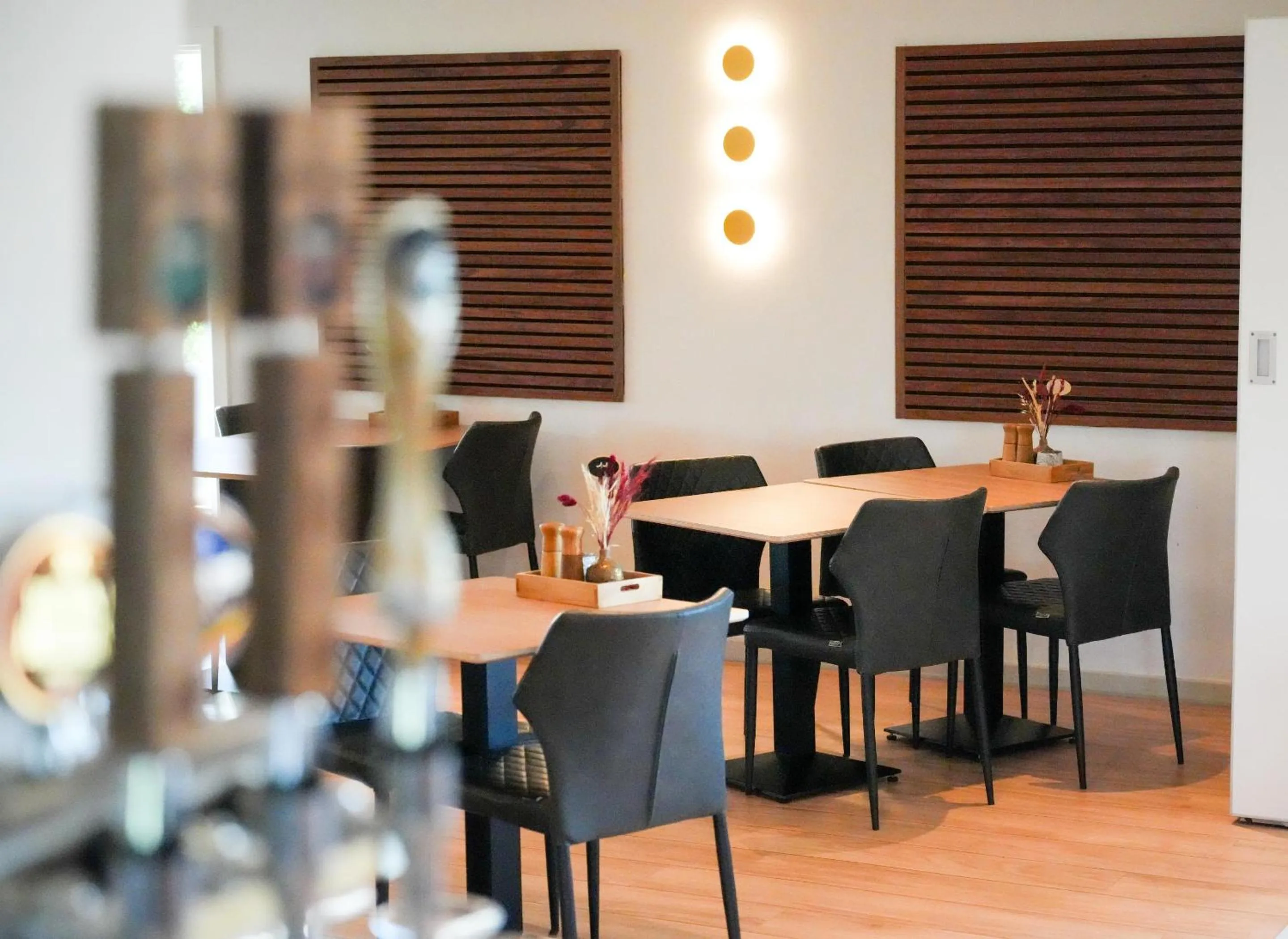 Restaurant/places to eat in Hotel Falken