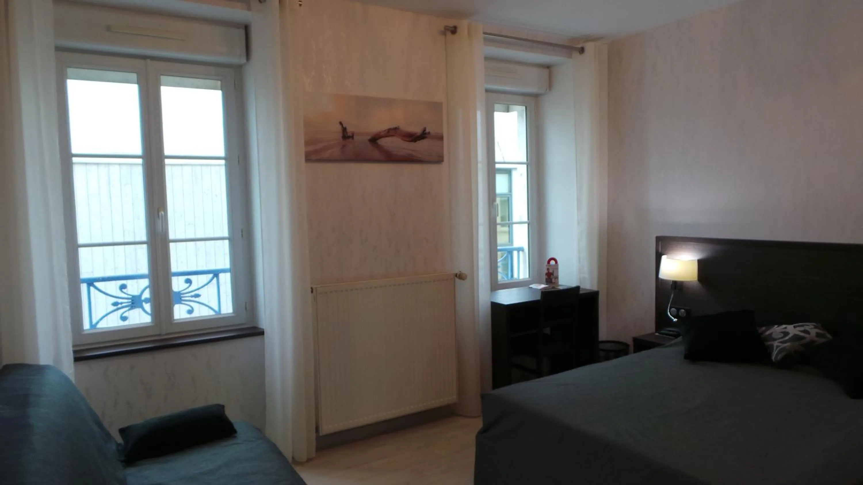 Photo of the whole room, Bed in Hotel La Renaissance