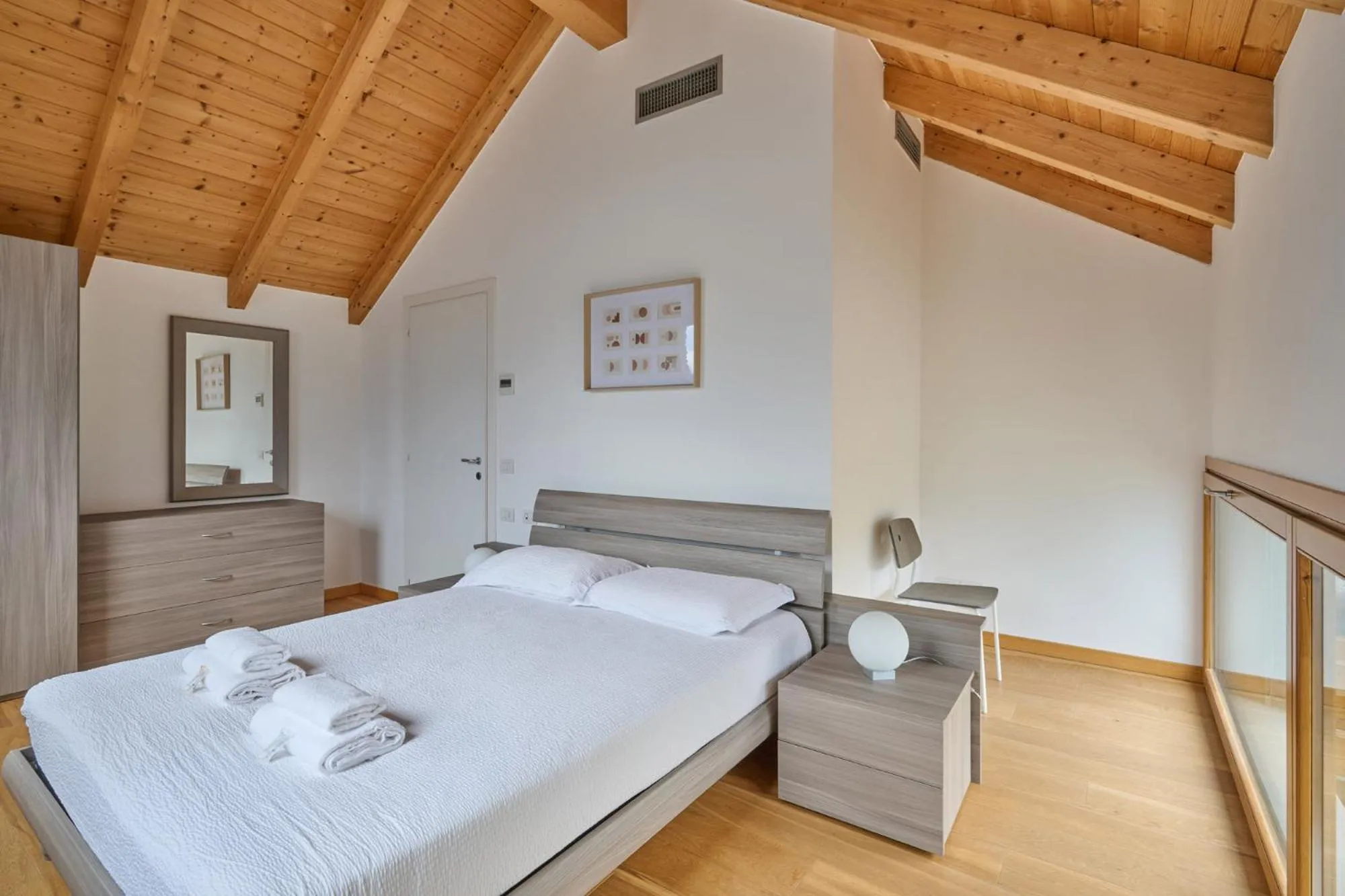 Bed in Paradiso del lago
