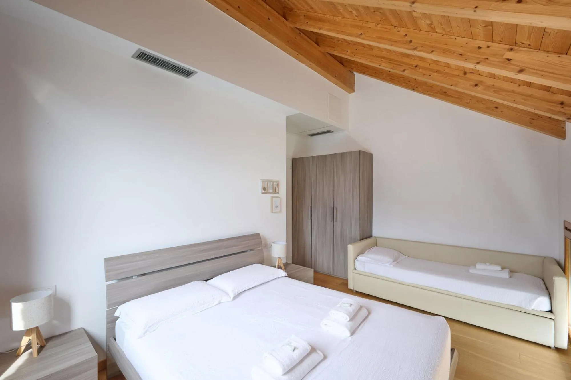 Bed in Paradiso del lago