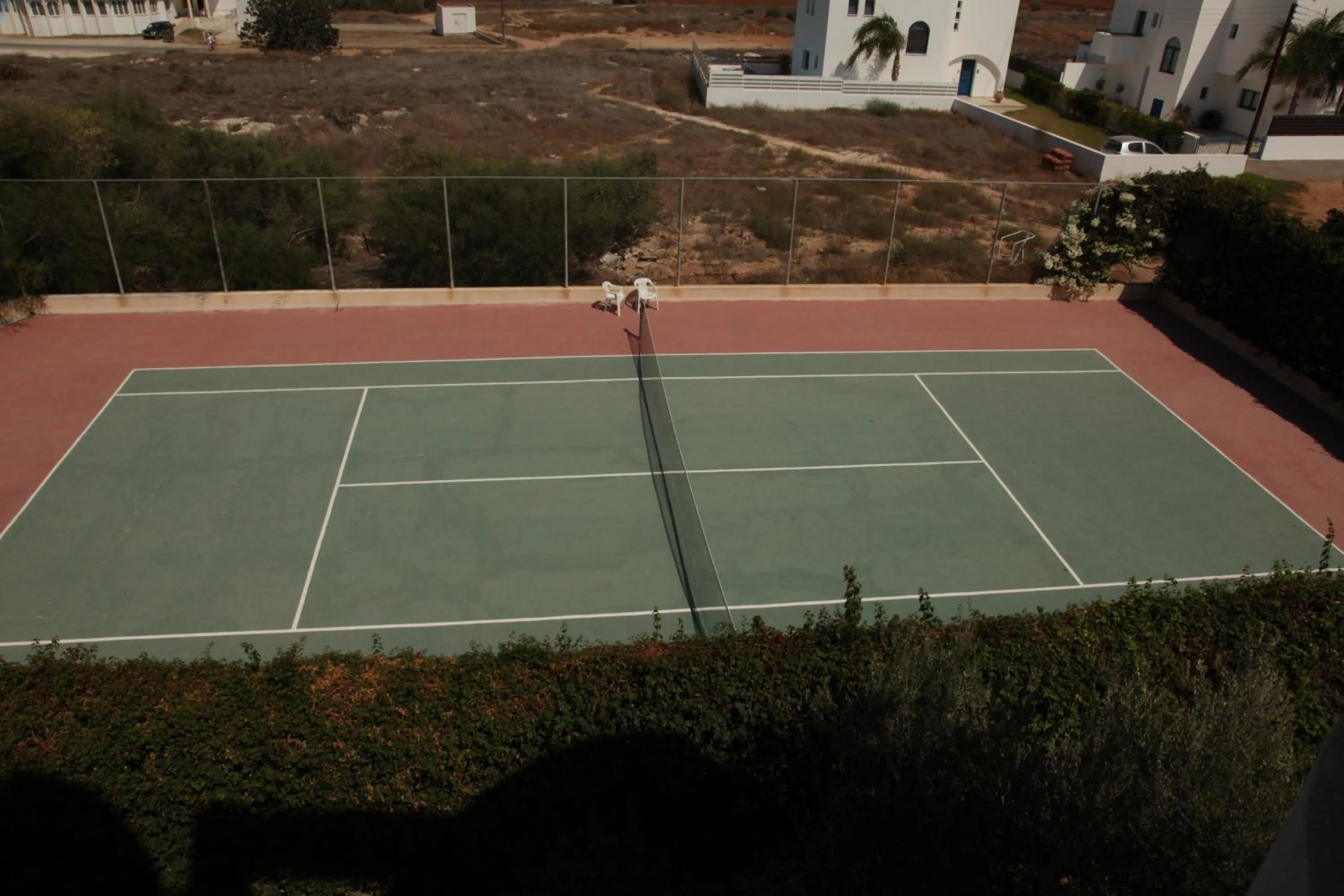 Tennis court in Mandalena Hotel Apartments