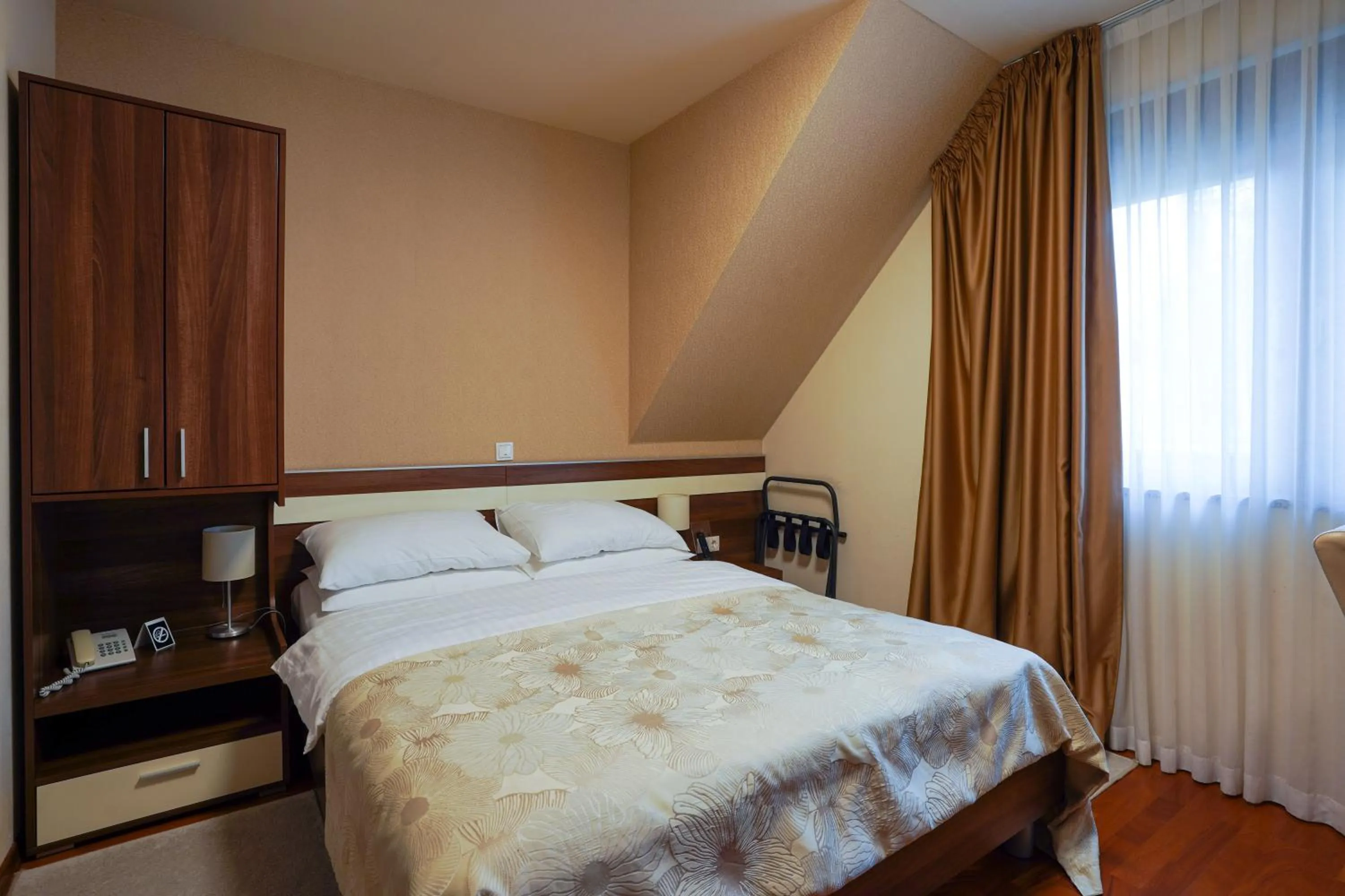 Bed in Hotel Degenija