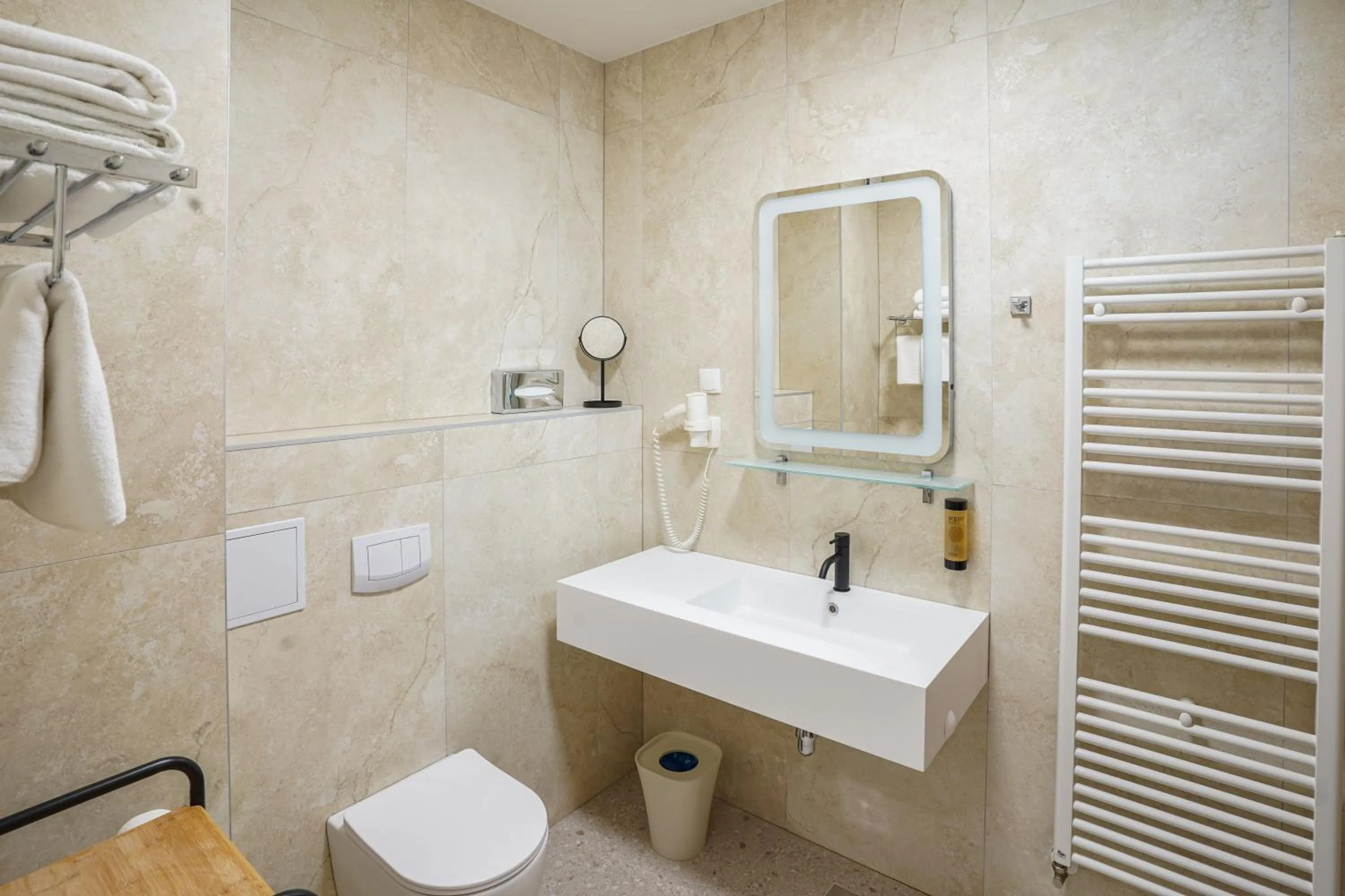 Bathroom in Hotel Degenija