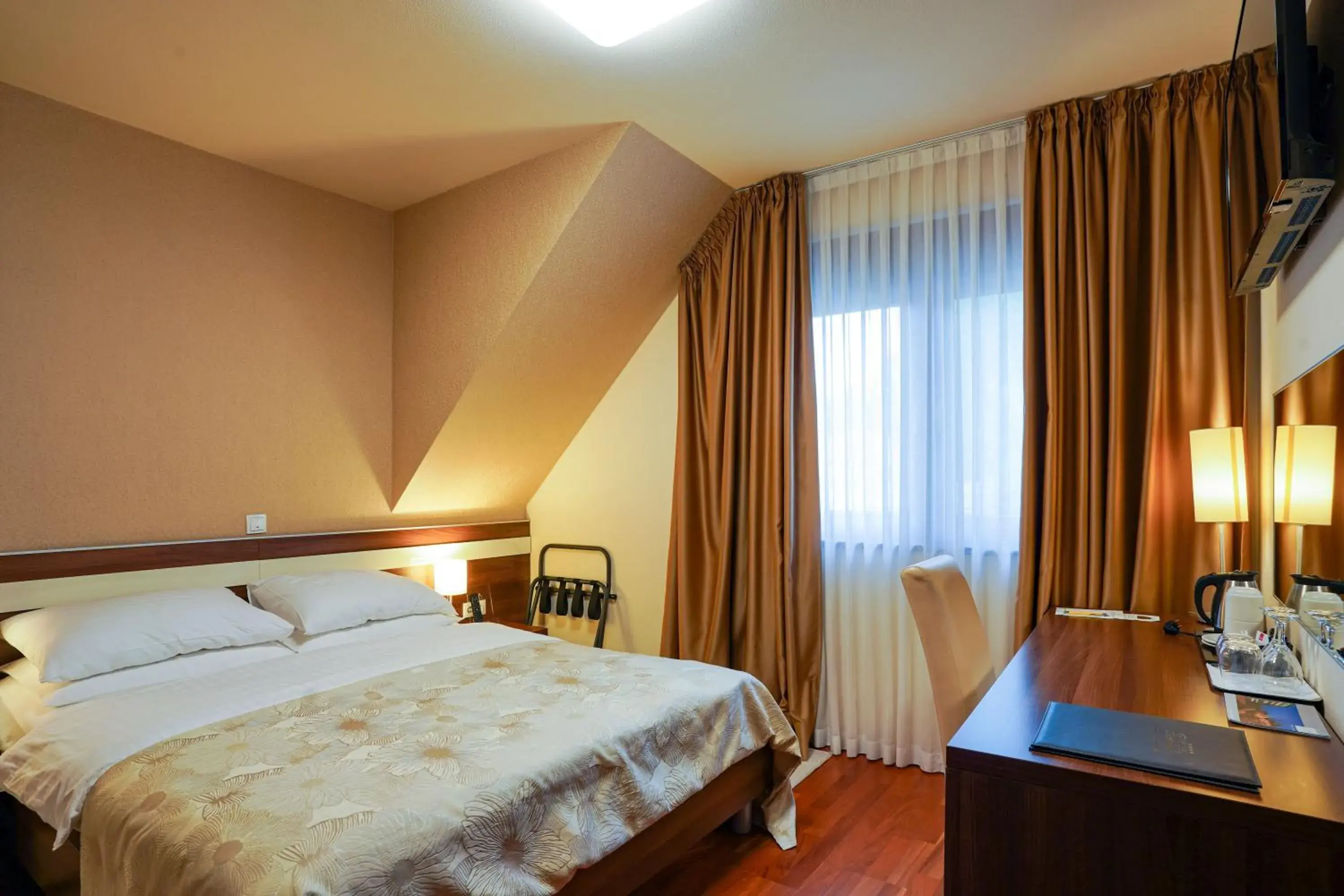 Economy Double Room in Hotel Degenija Economy Double Room in Hotel Degenija