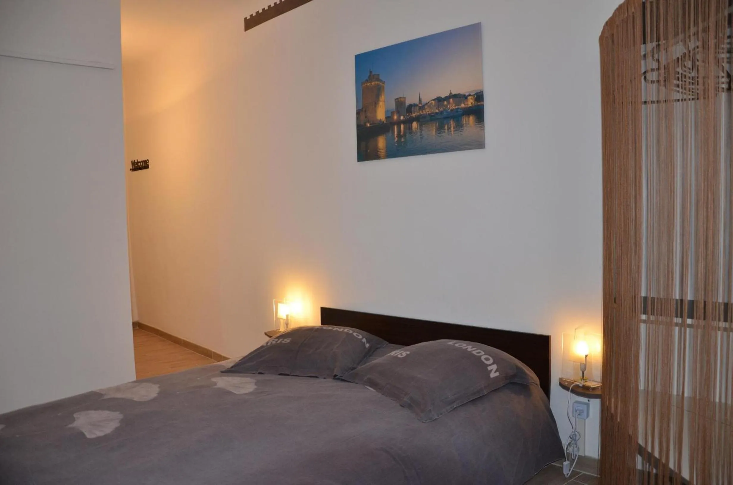 Bed in La Maison d'Olivier