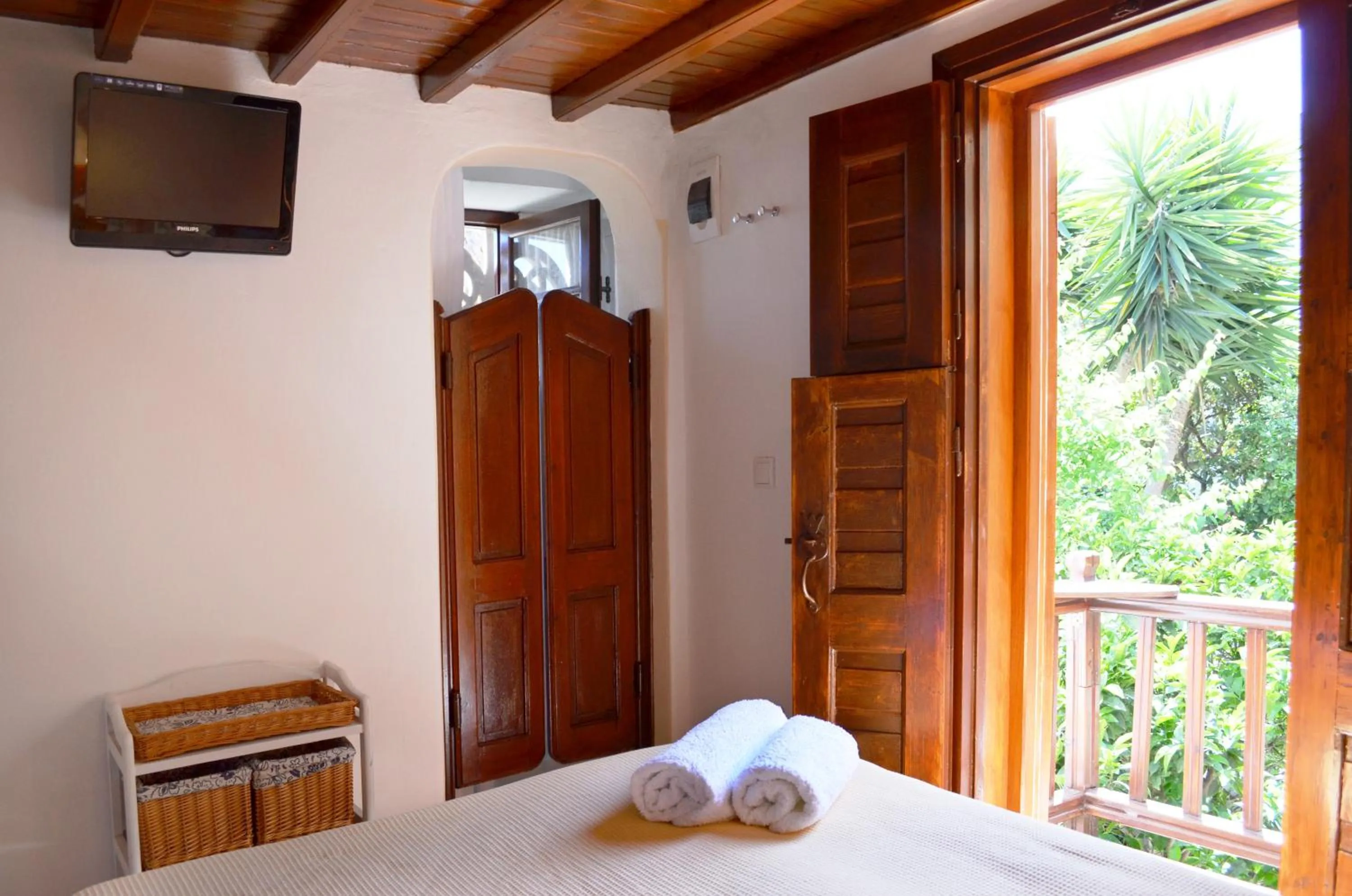 Kitchen or kitchenette in Villa Pinelopi