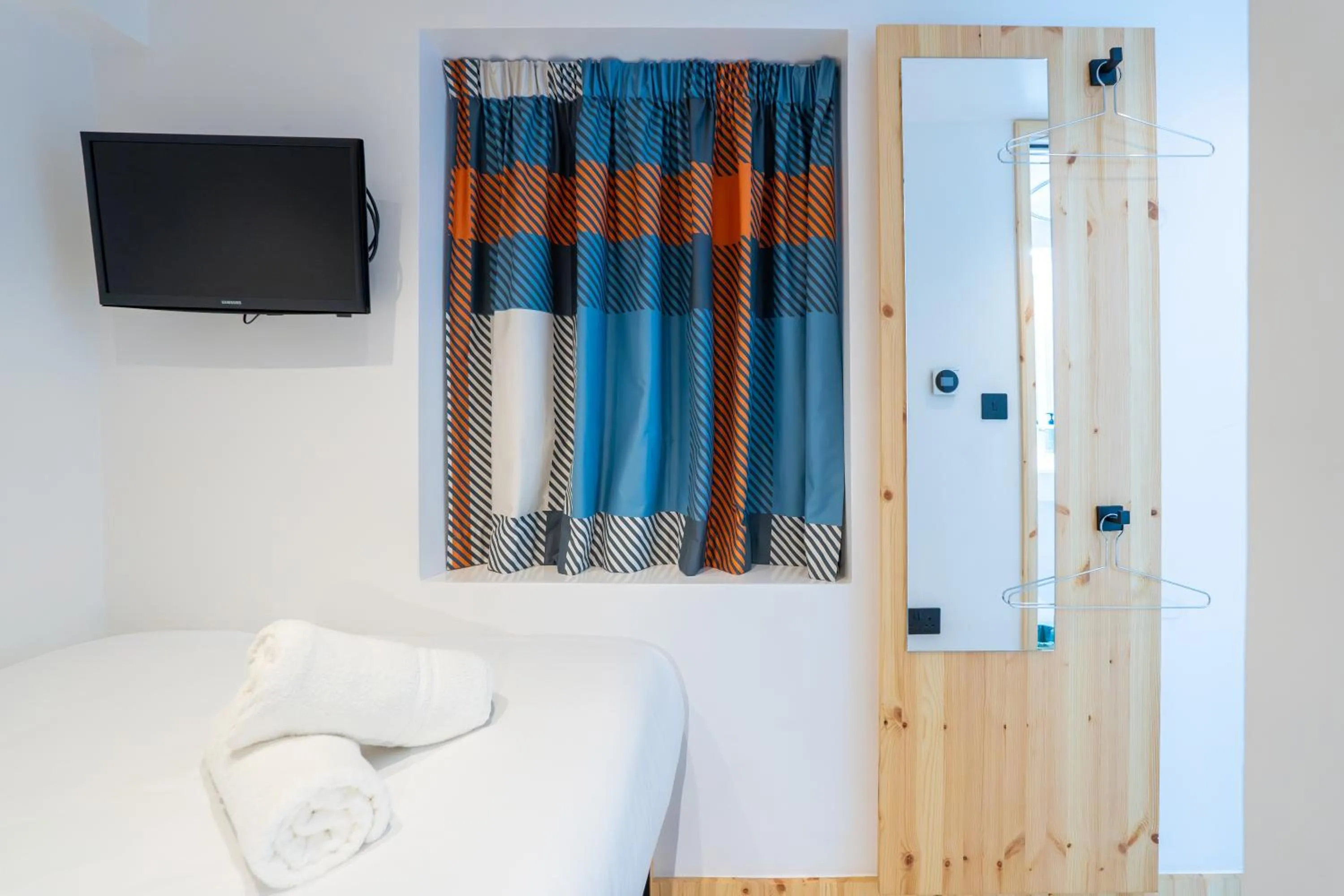 Bed in easyHotel Paddington