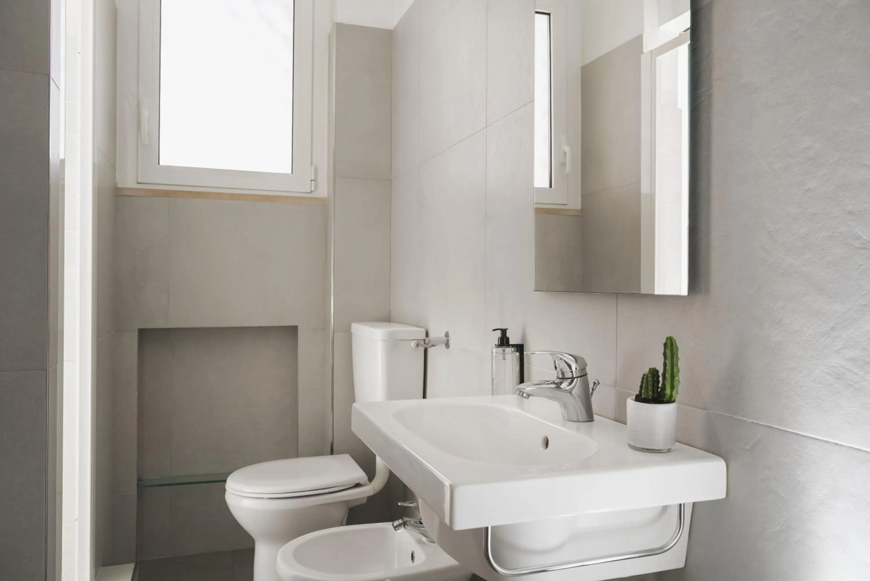 Bathroom in Hotel Roxy & Beach