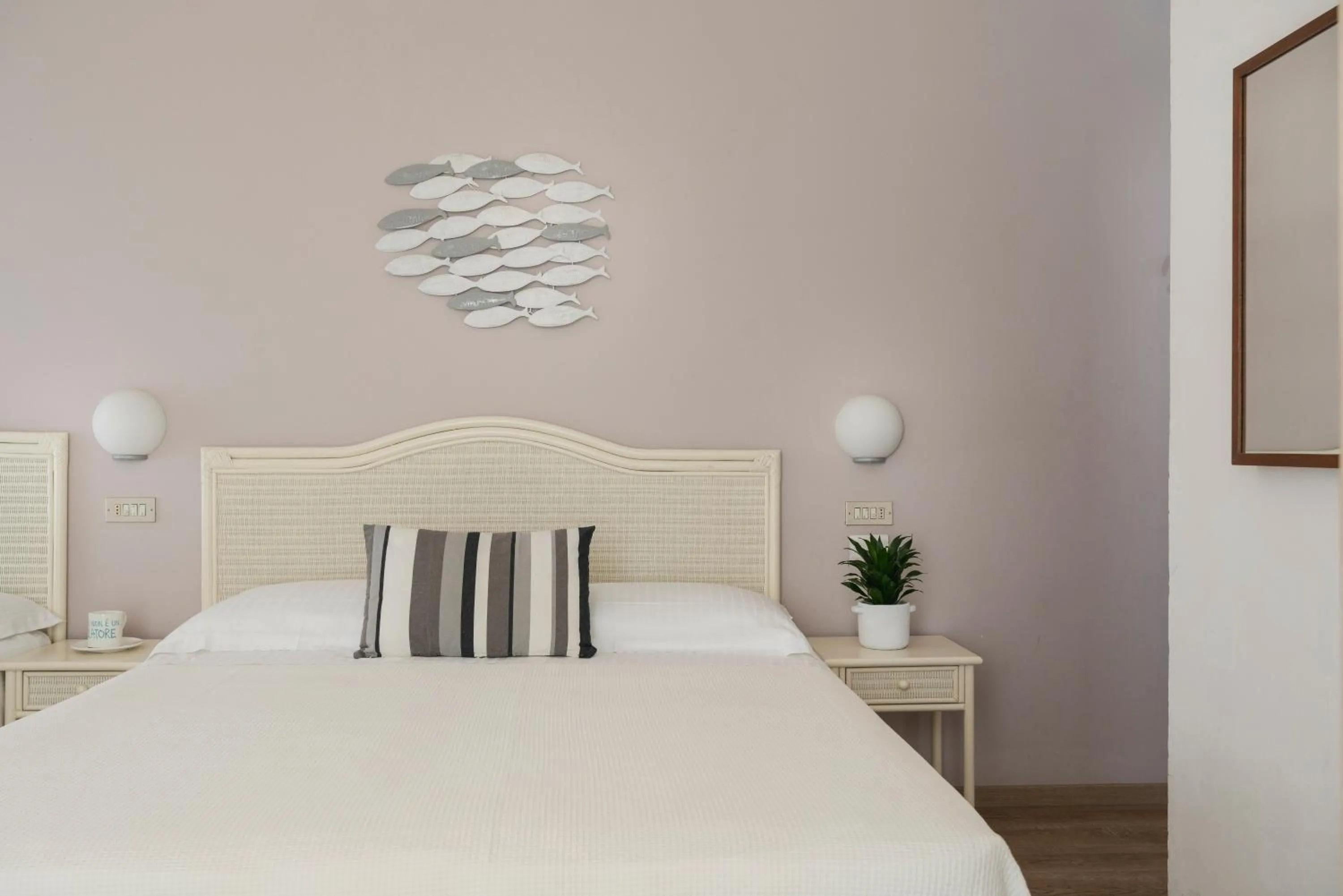 Bed in Hotel Roxy & Beach