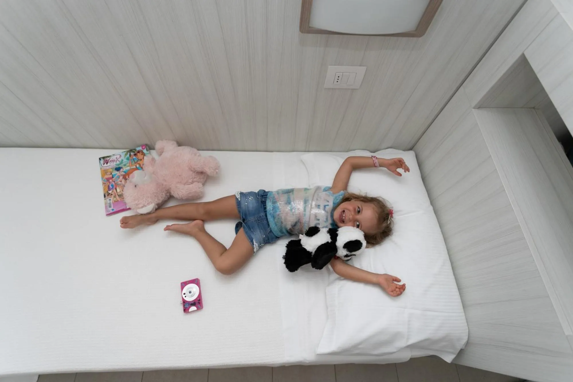 Bed in Hotel Roxy & Beach