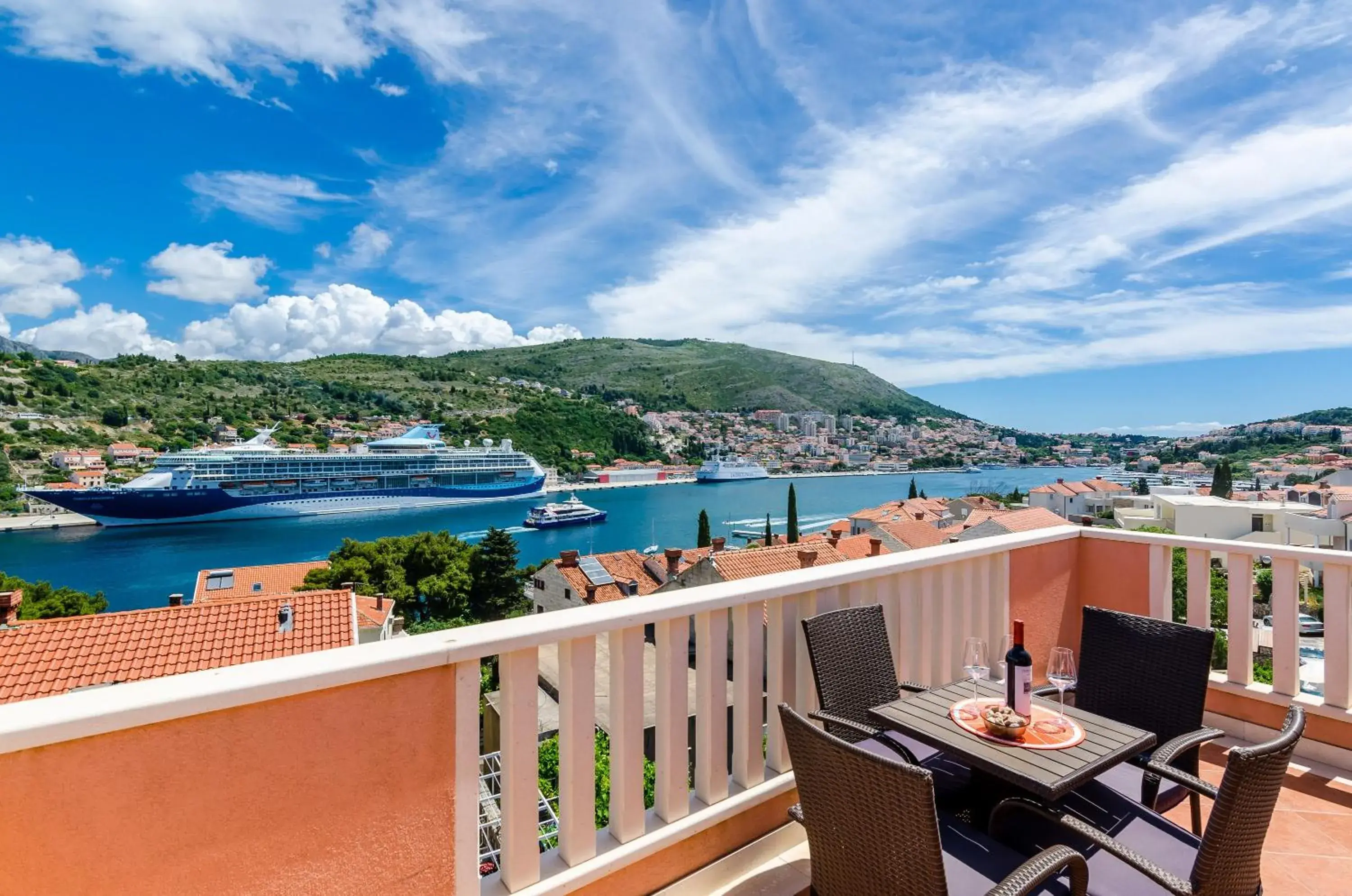 Guest House Avdic Guest House Avdic