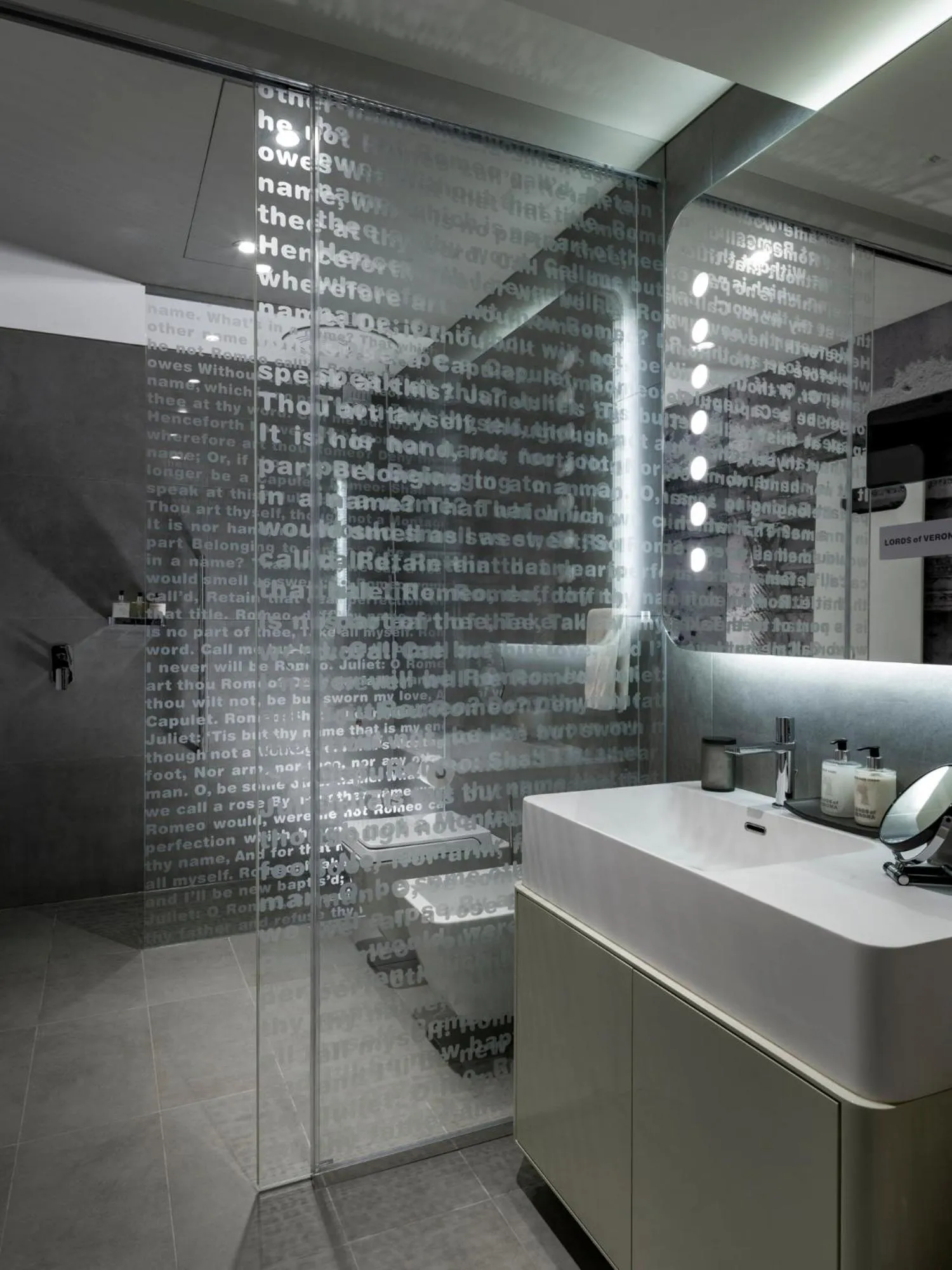 Bathroom in Lords of Verona Luxury Apartments